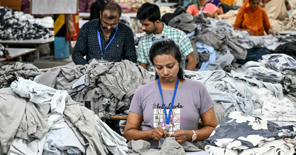 Trump kehtestab Indiale 25-protsendilised tollimaksud ja ründab India sidemeid Venemaaga