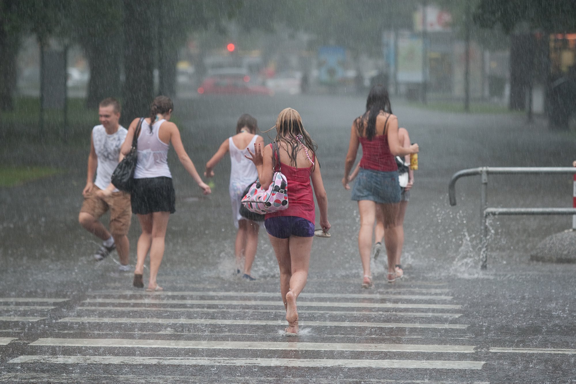 ILMAPROGNOOS | Uuel nädalal sajab maha korralik kogus vihma. Kuumalaine jätkub!