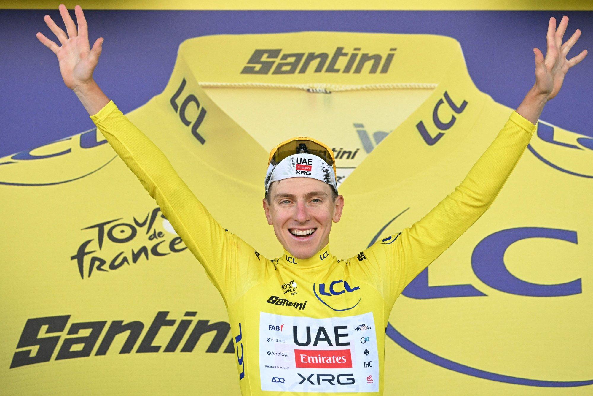 Pogacar haaras Prantsusmaa velotuuril juhtohjad, senine liider langes kuuendaks