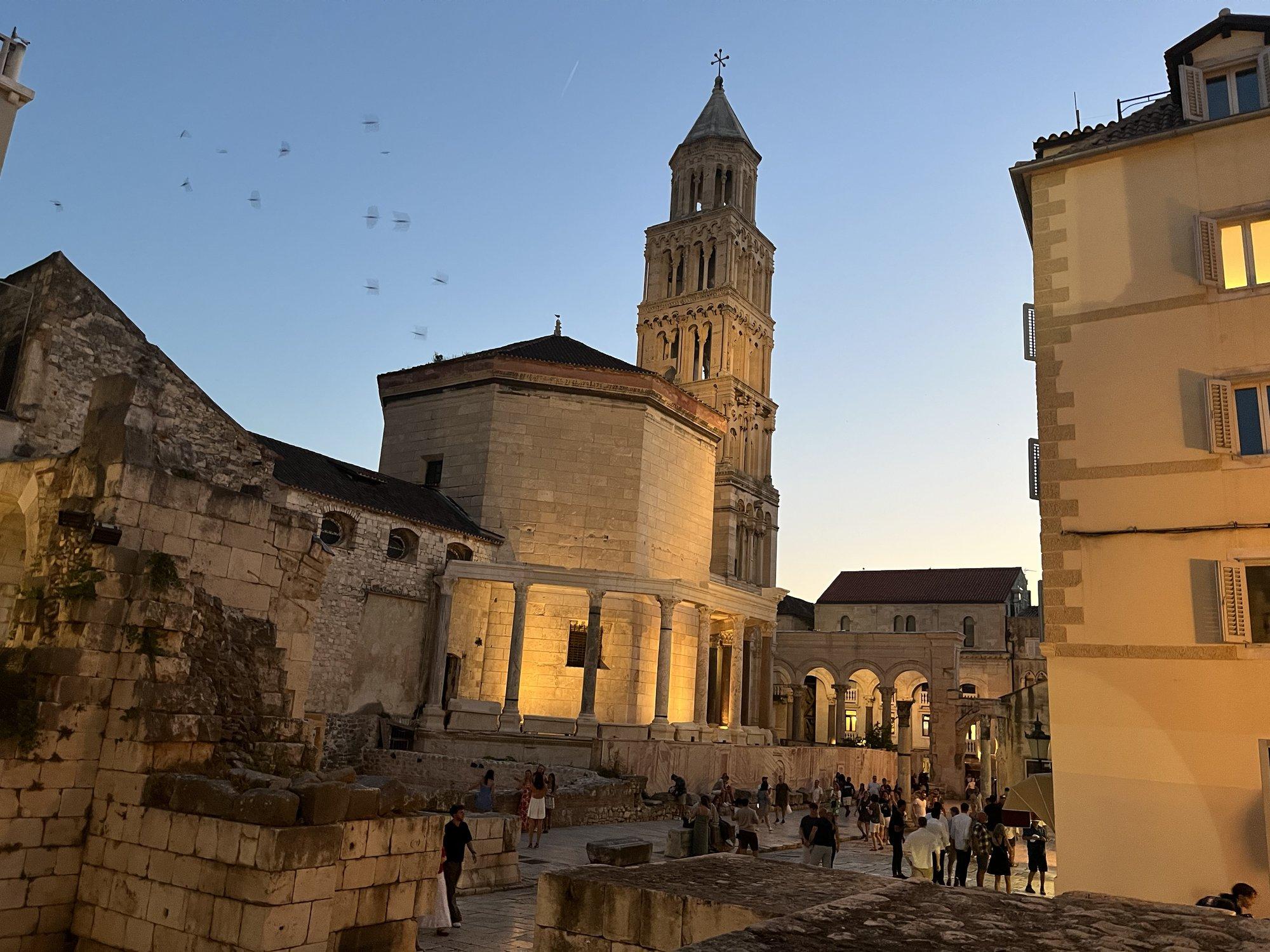 Võluv puhkusepaik Horvaatia: üksildased ujumispaigad ja muudki huvitavad leiud