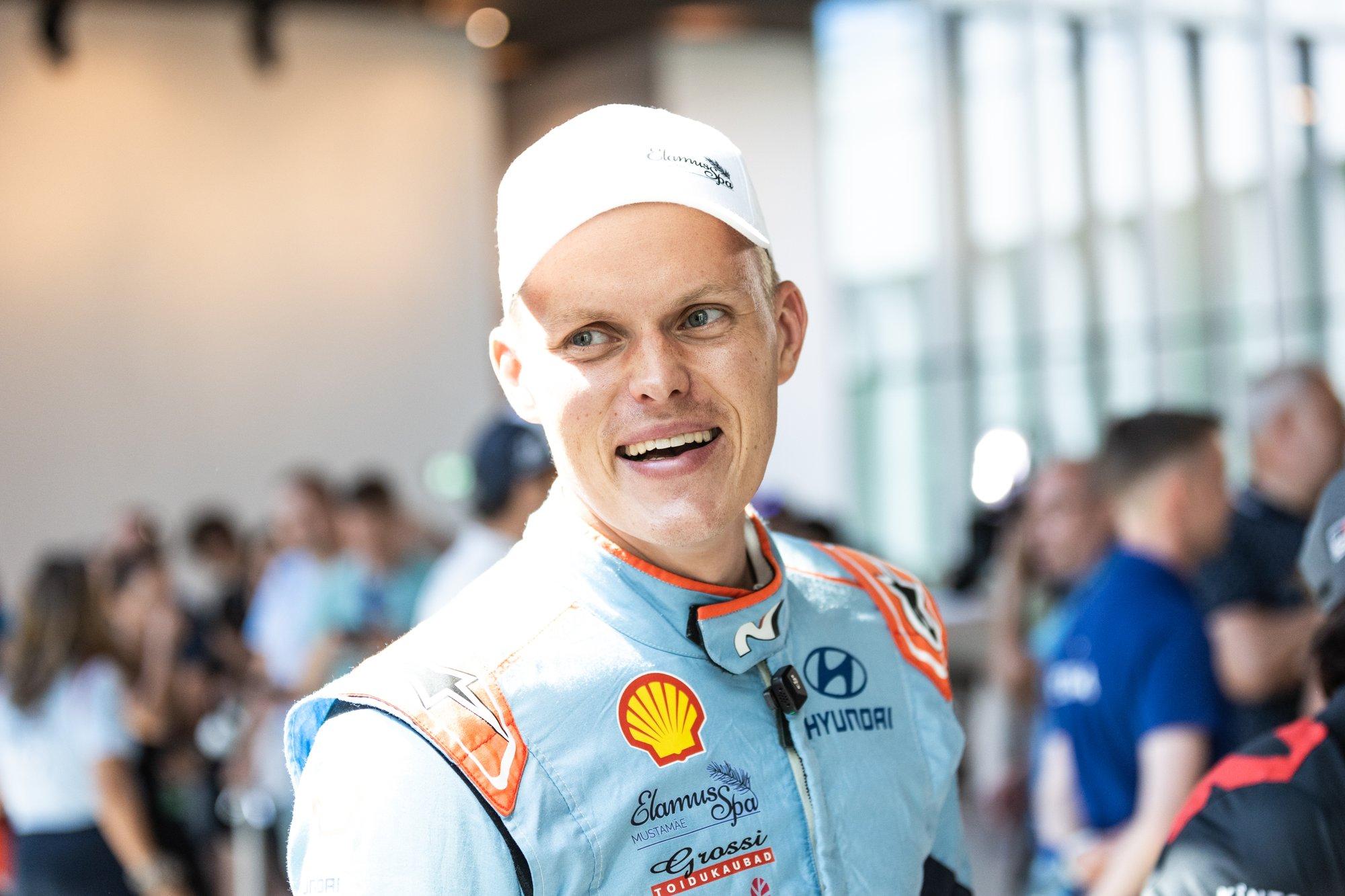 FOTOD | „Väga õnnelik isa!“ Ott Tänak jagas hetki oma tütre võidukast saavutusest ratsaspordis