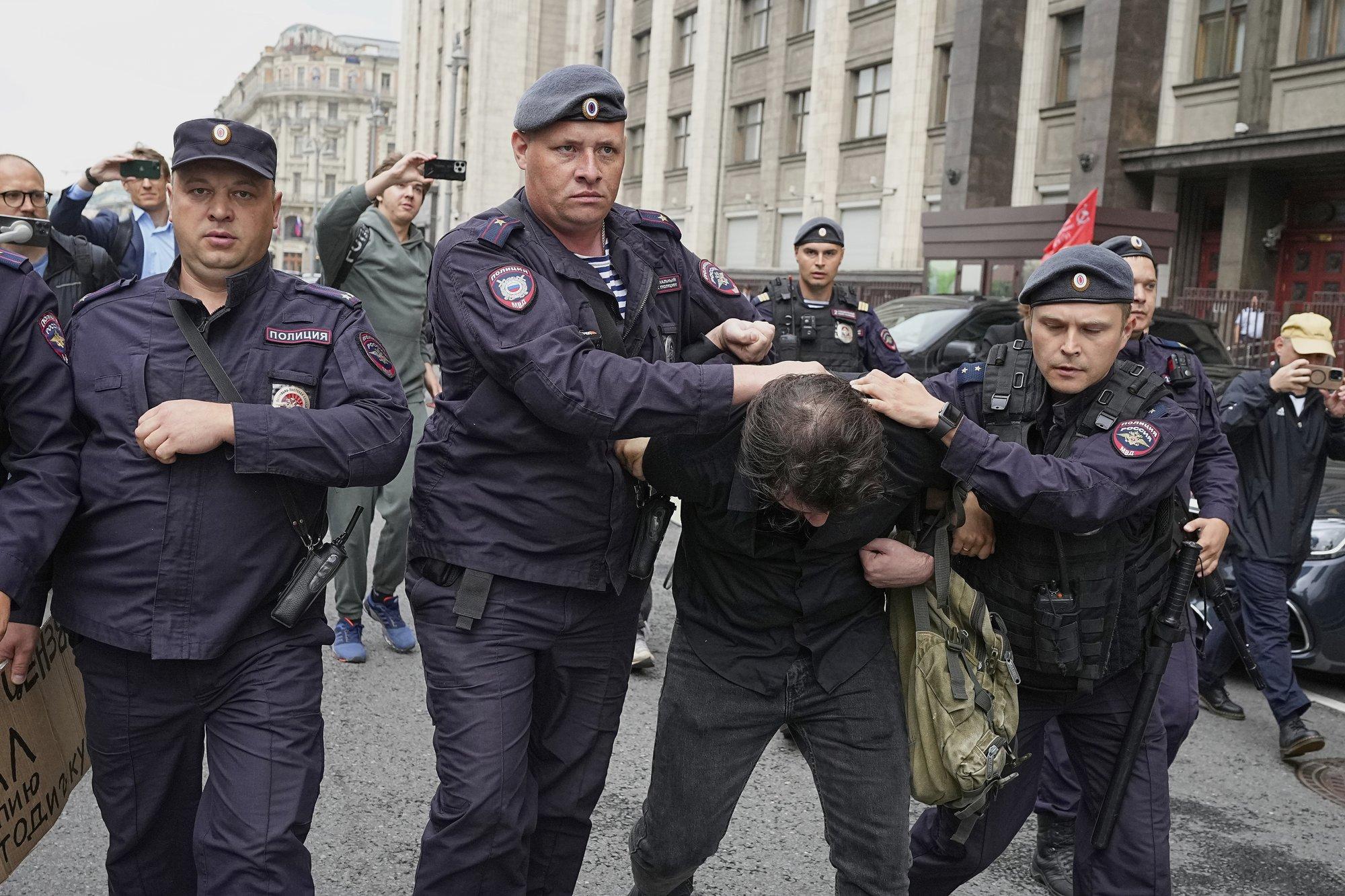 Vadim Štepa: uus tase – Venemaal läheb nüüd vangi ka „vale“ uudise lugemise eest