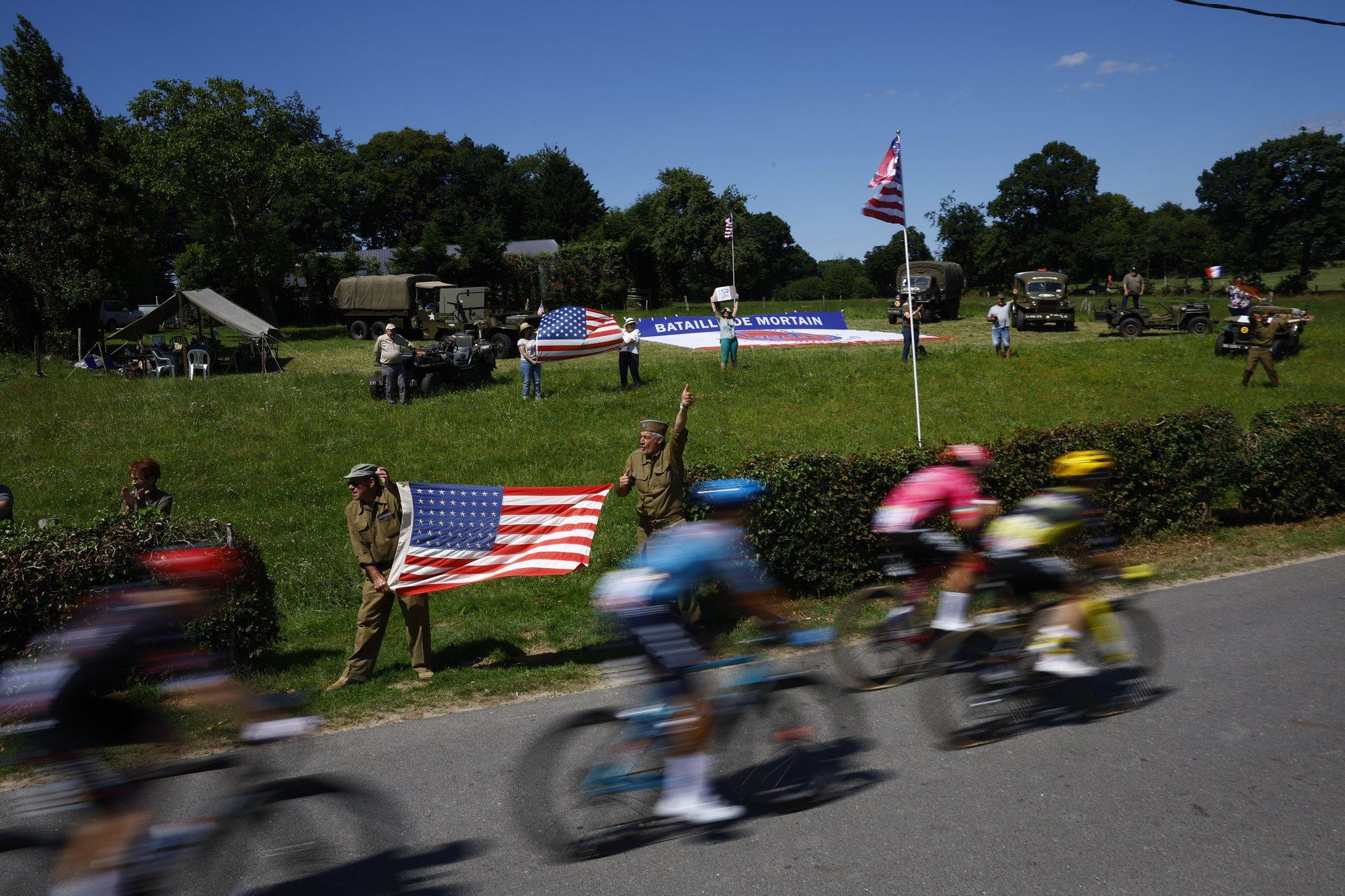 Tour de France´il pussitati pealtvaatajat ja politseid