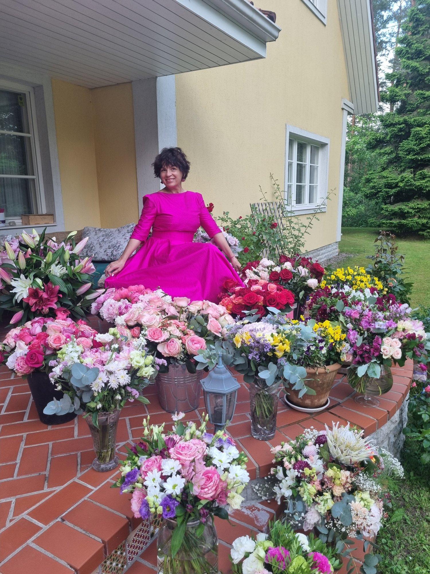 Anna Levandi 60: Juubelipidu täis üllatusi, pisaraid ja jääle jäänud jälgi