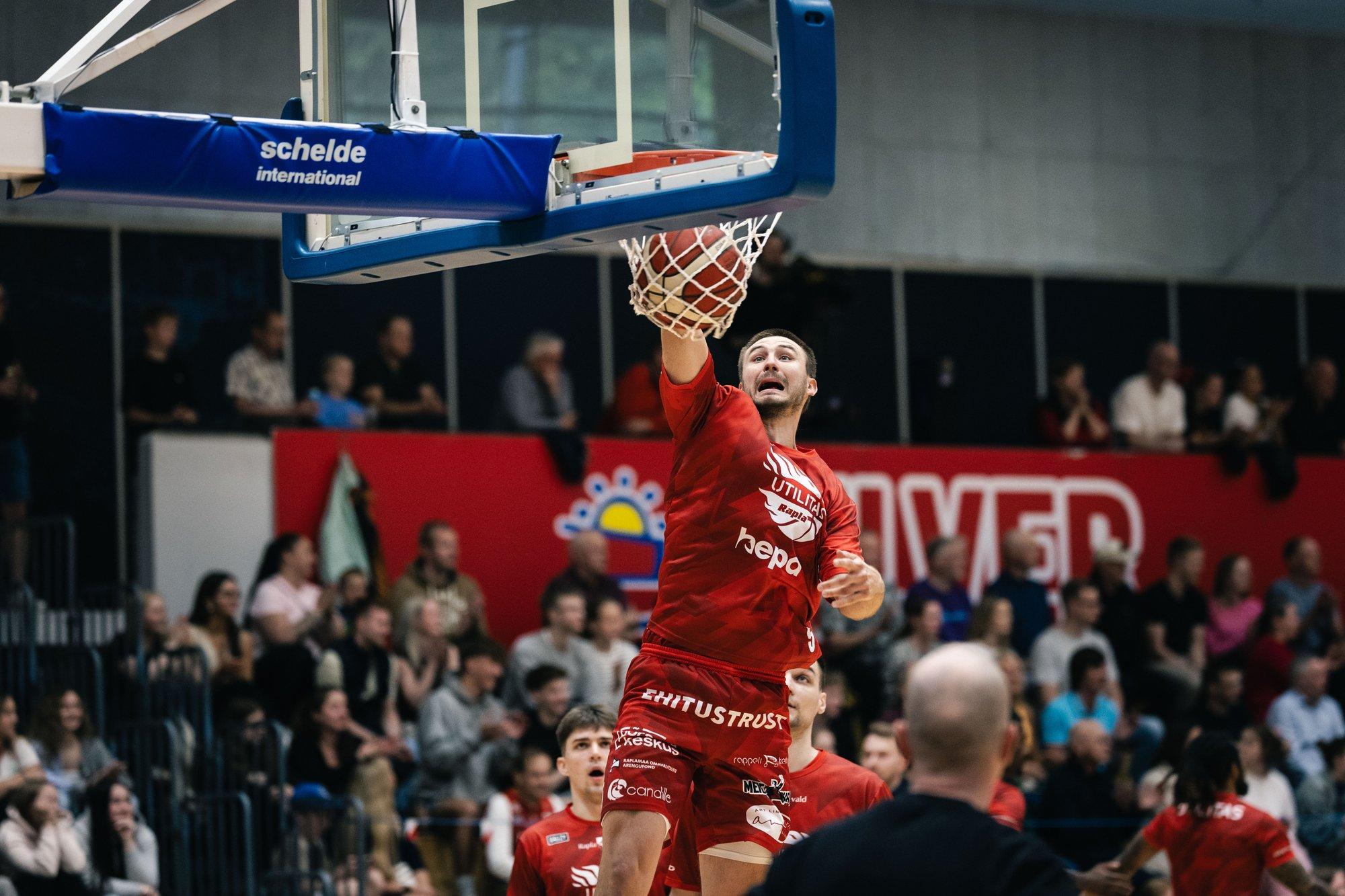 Hendrik Eelmäe liitus Pärnu Transcomiga