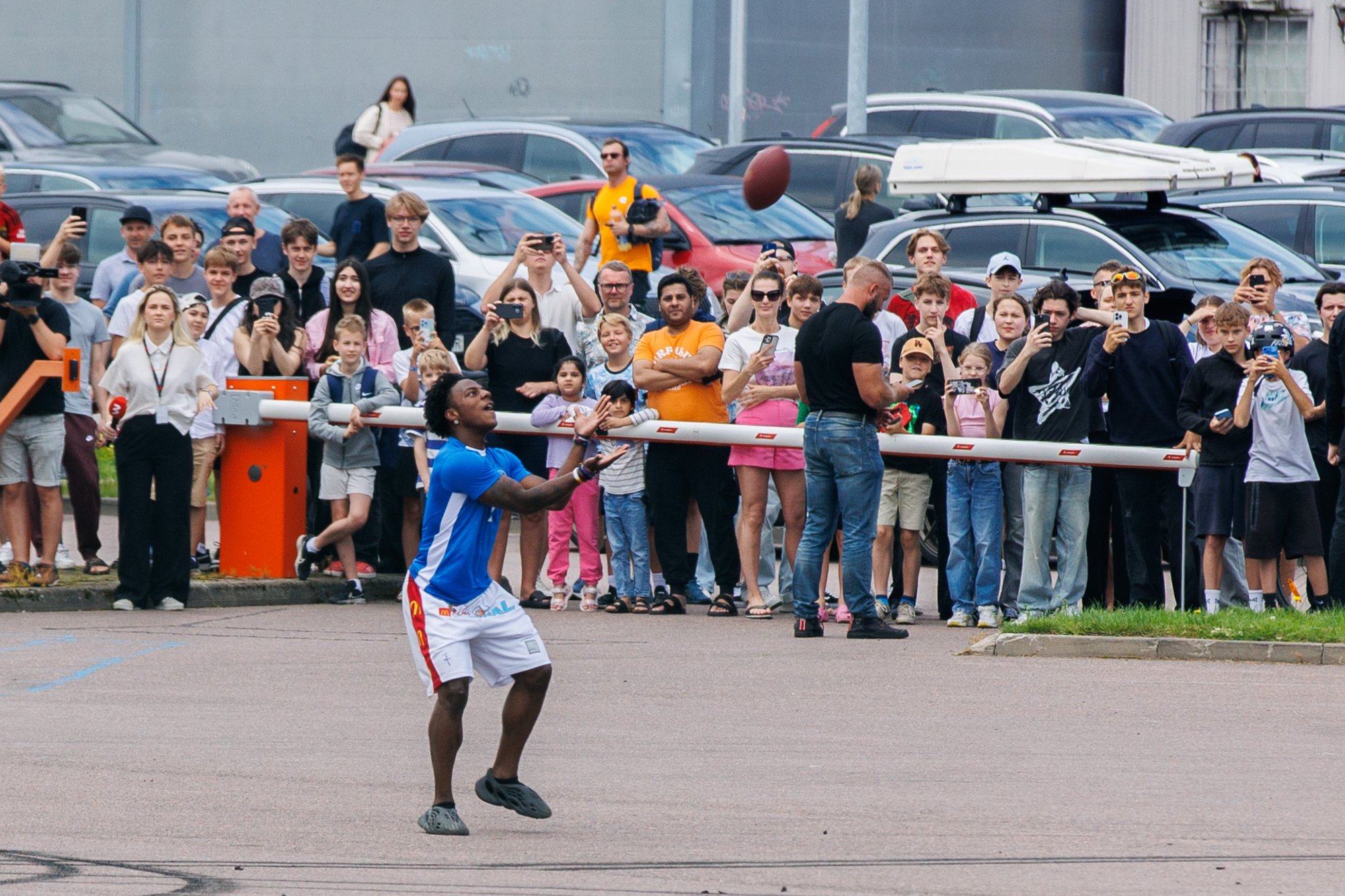 Kuidas IShowSpeed ja teised kuulsused Eestisse satuvad? Visit Estonia avab kaardid