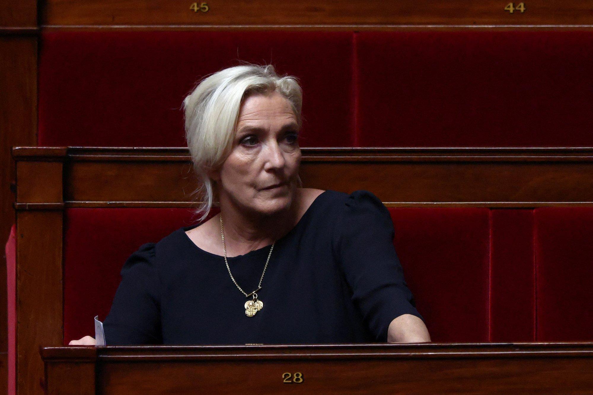 Euroopa Prokuratuur alustab Marine Le Peni endise fraktsiooni suhtes uurimist