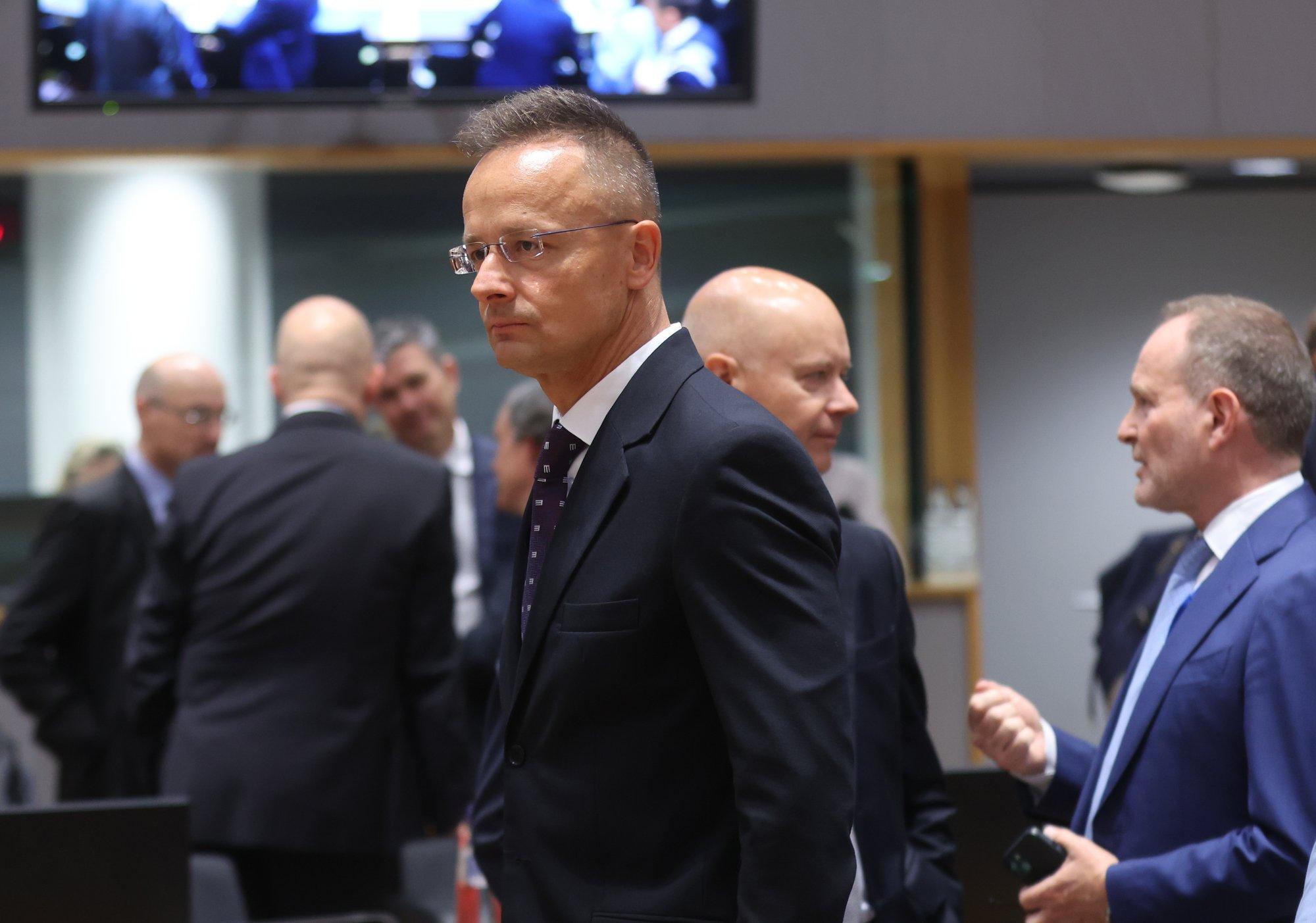 Ungari keelas kolmel Ukraina sõjaväelasel oma territooriumile siseneda