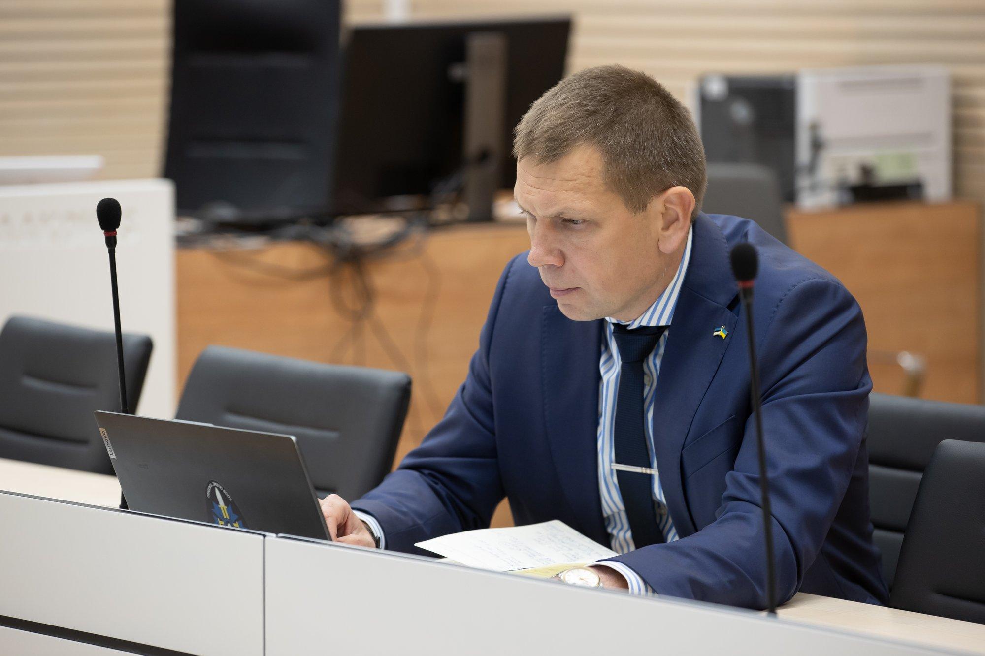 SAHINAD | Kahes kohtuastmes õigeks mõistetud politseijuht lubati tagasi tööle