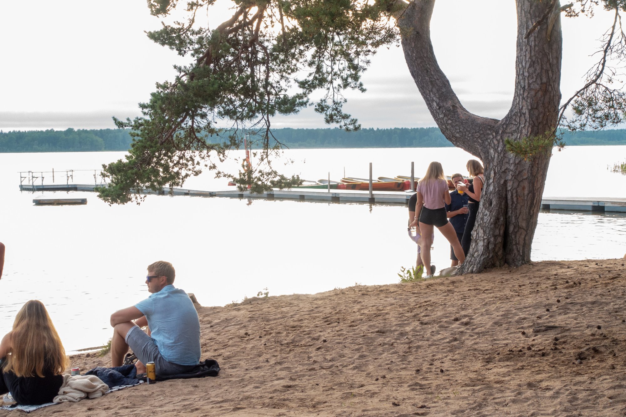 Saaremaal Karujärves ujumas käinud laps sai tugeva lööbe. Terviseamet: viimane suplusvee proov oli korras