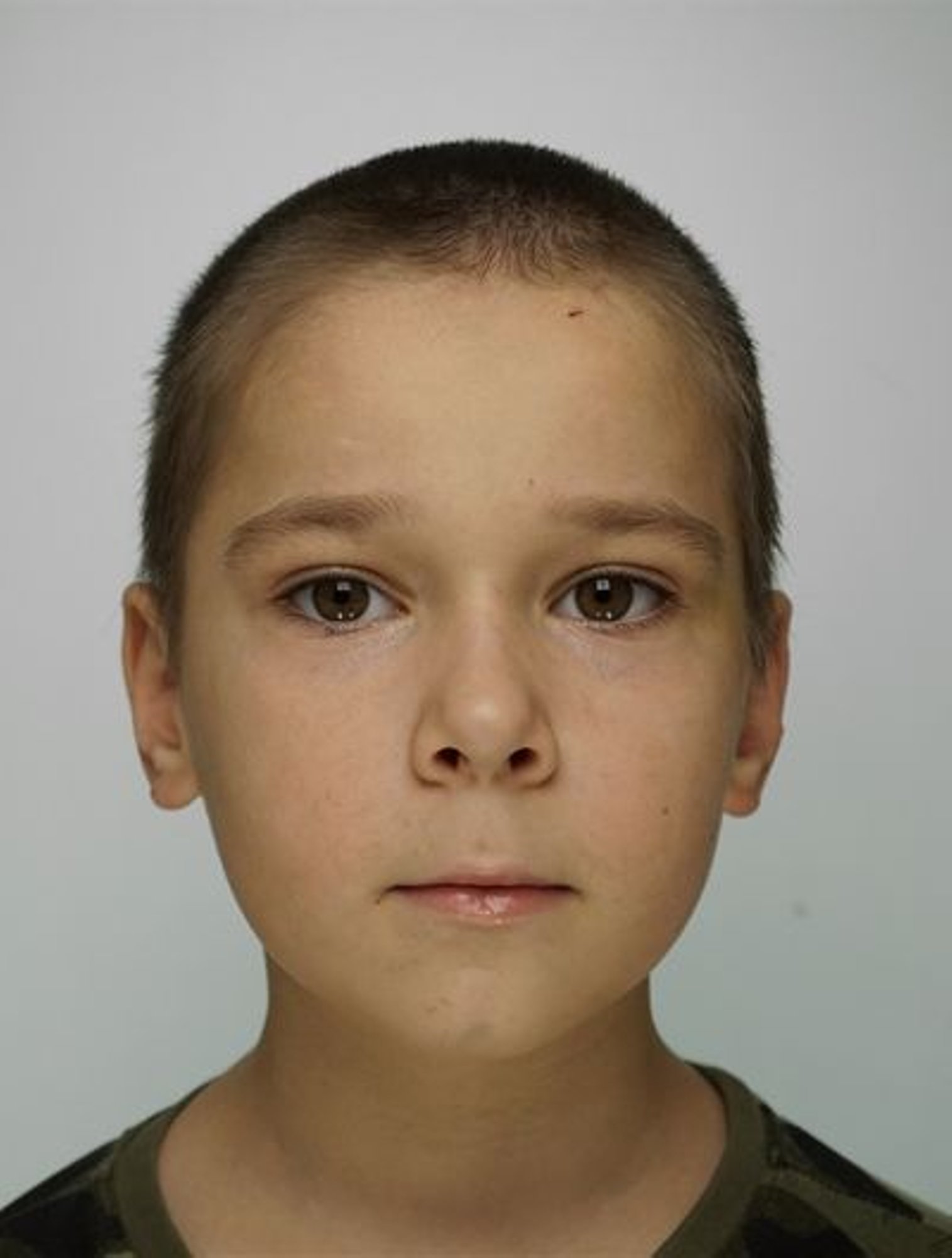 Politsei otsib Tartus kadunud 12-aastast Alex-Sandrit