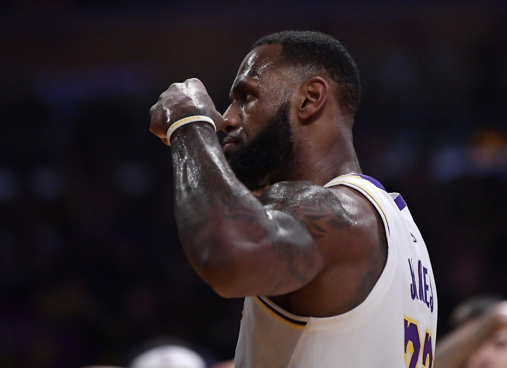 LeBron Jamesi süüdistatakse steroidide tarvitamises