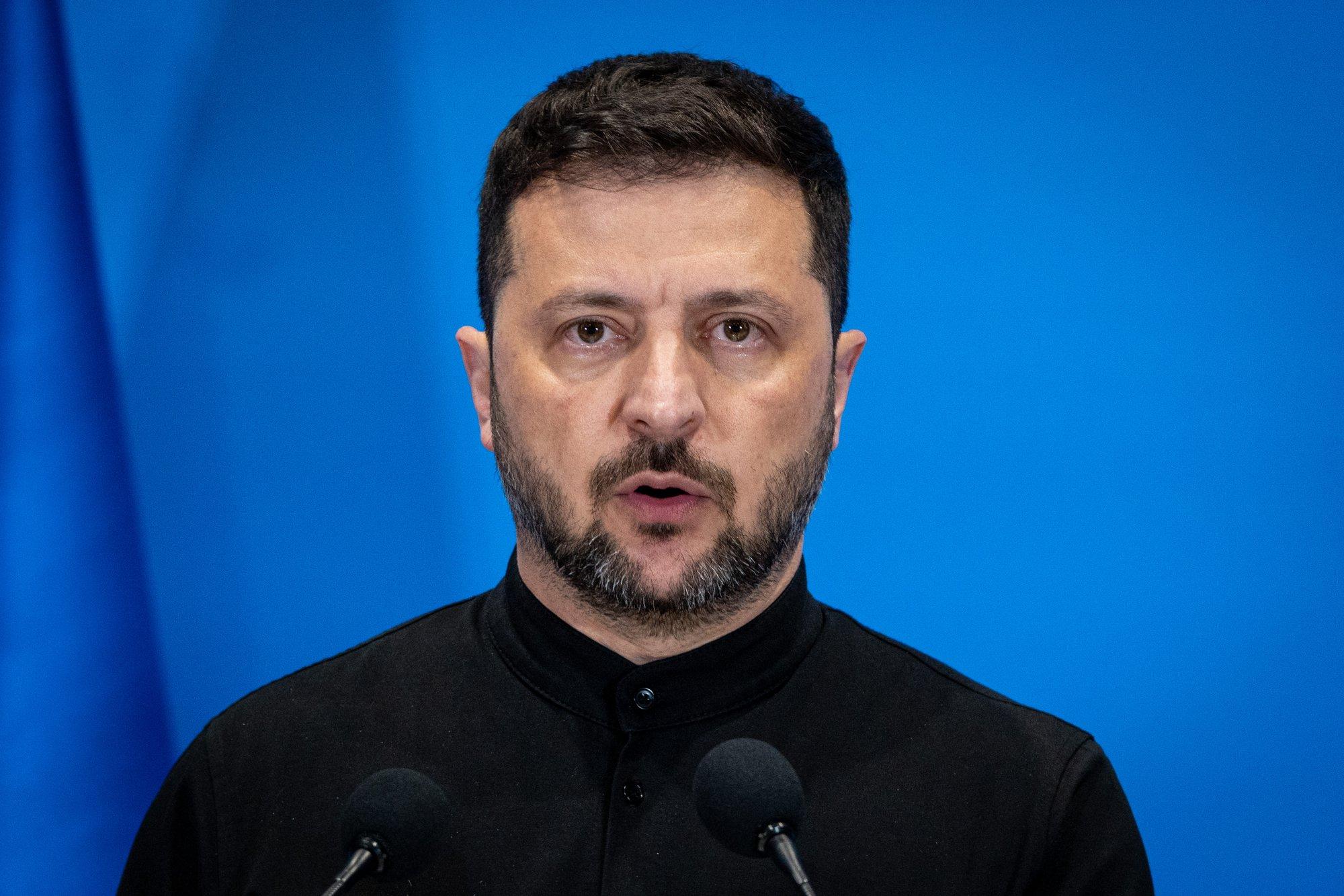 Zelenskõi sõnul on relvasaadetised Ukrainale taastatud