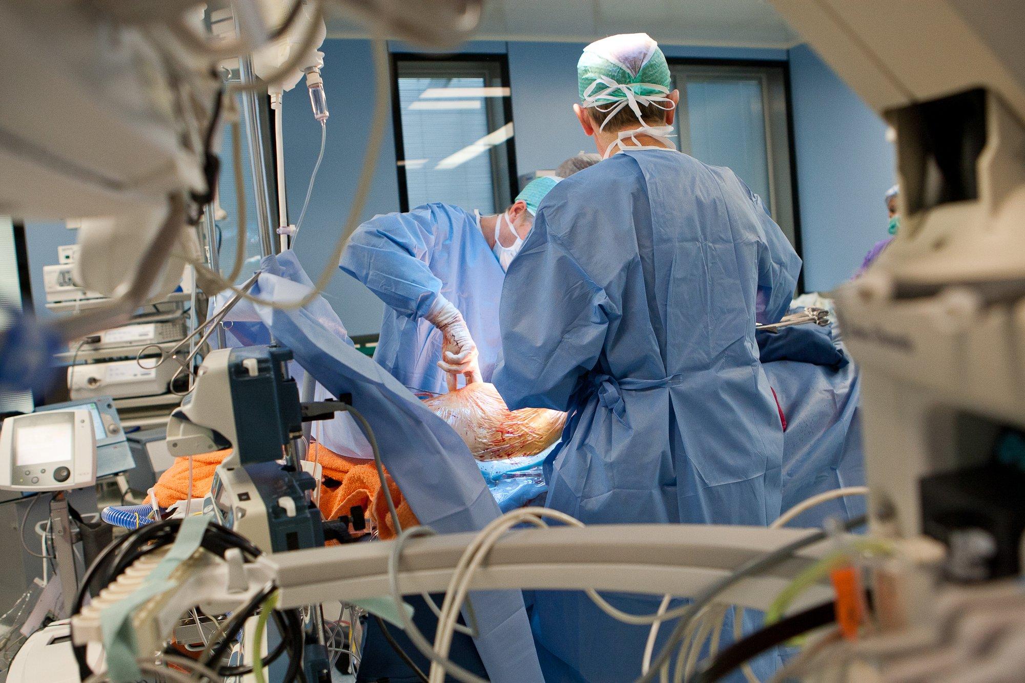 JUHTKIRI | Prooviks teha nii, et inimest ravima ei peagi