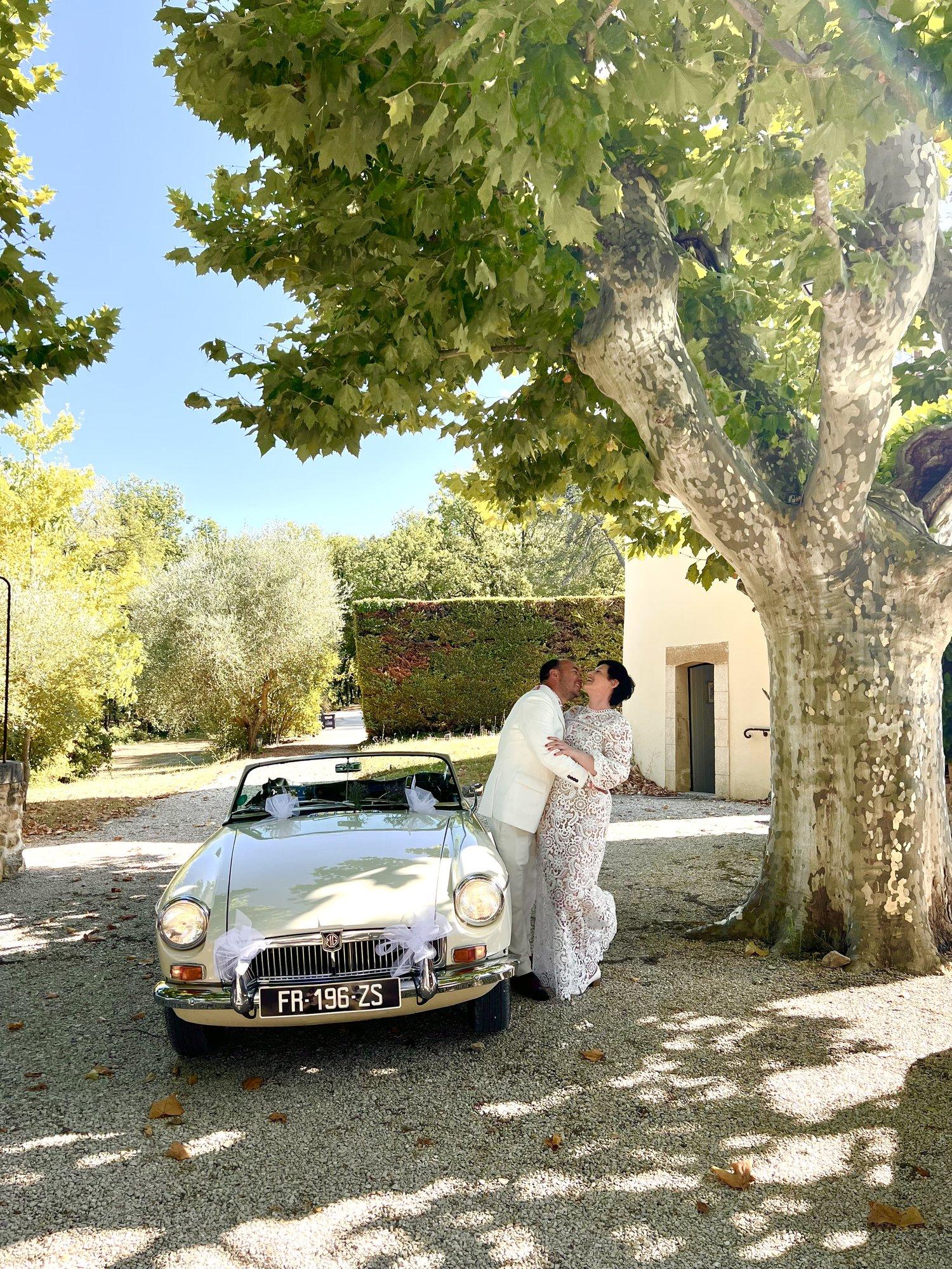 FOTOD | Muinasjutuline pulm. Dirigent Janne Fridolin abiellus Lõuna-Prantsusmaal