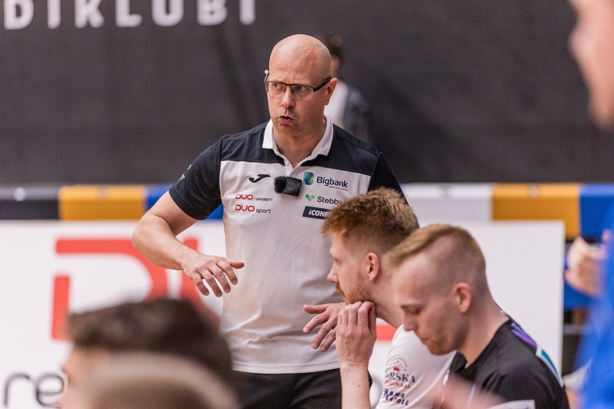 VÕRKPALLIVÕNKED | Miks kolis võrkpall ERR-ist Delfisse? Paneme paika koondise põhikoosseisu ja reastame Eesti klubide peatreenerid