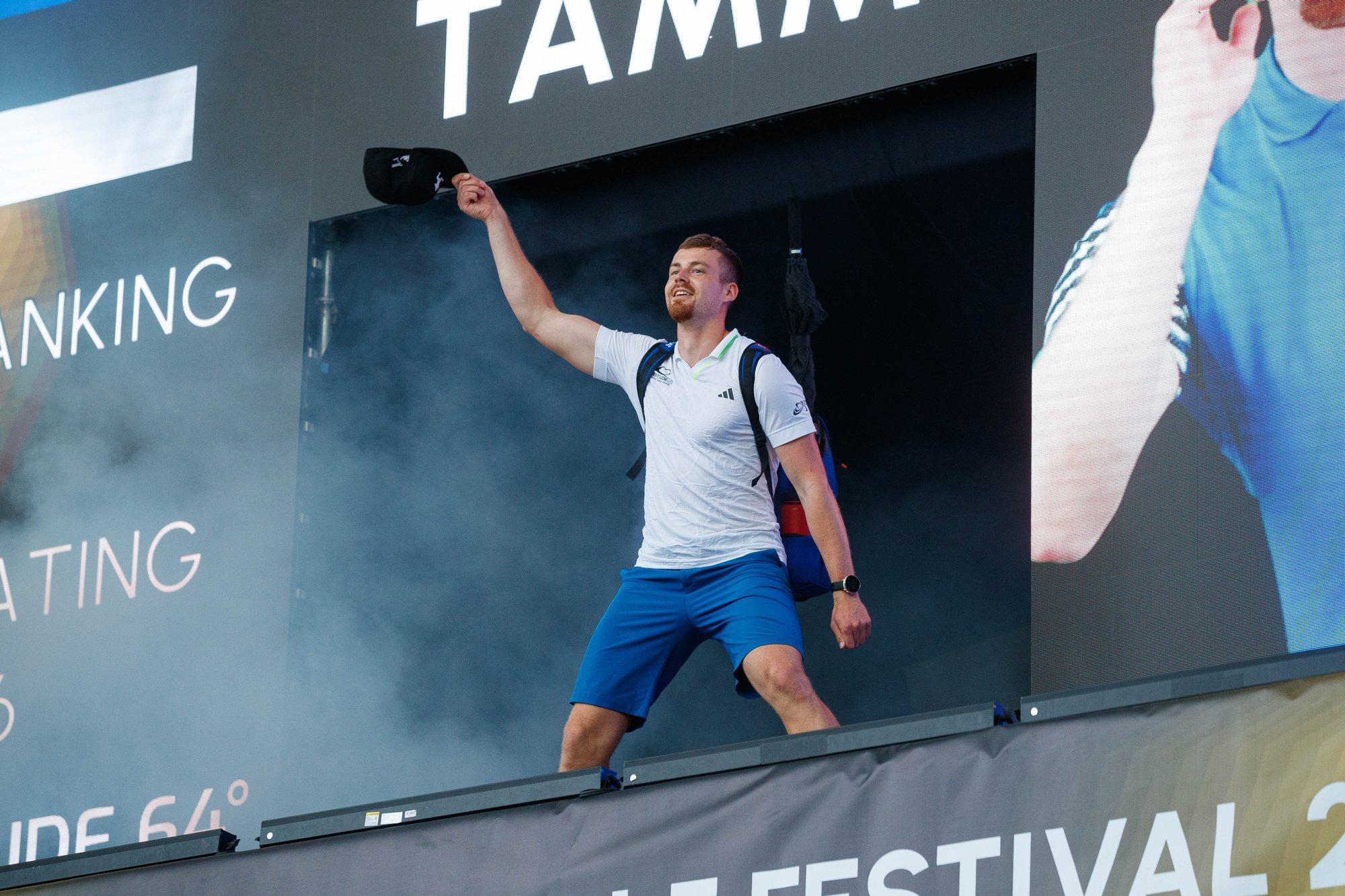 TÄISPIKKUSES | Kristin Lätita mänginud Eesti tiim võitis lauluväljakul superstaaride võistluse