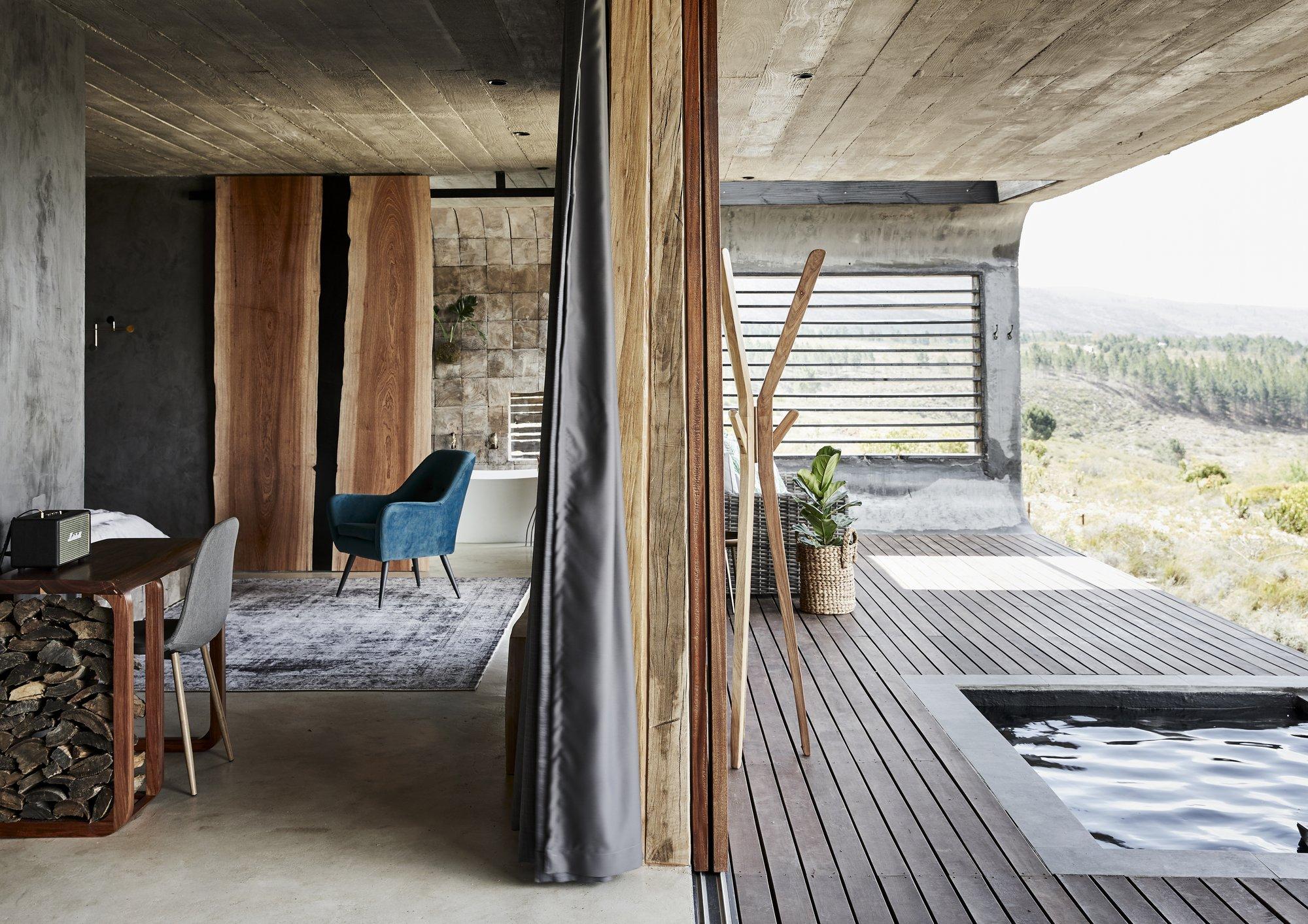 FOTOD | Modernne suvemaja kombineerib karget betooni ja sooja puitu