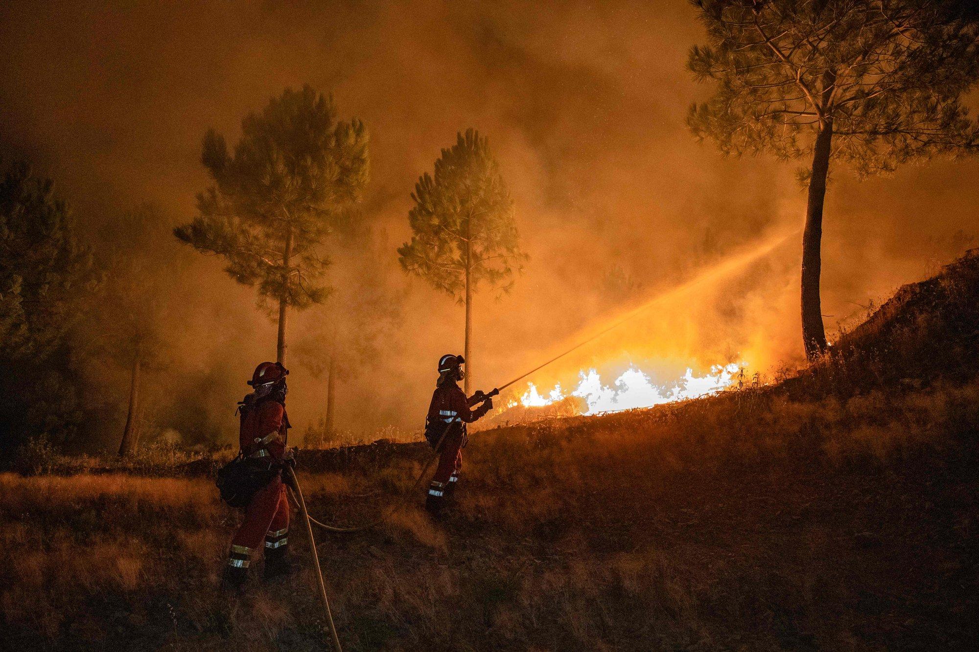VIDEO | Hispaania ja Portugal võitlevad metsatulekahjudega, ennustatakse temperatuuride tõusu
