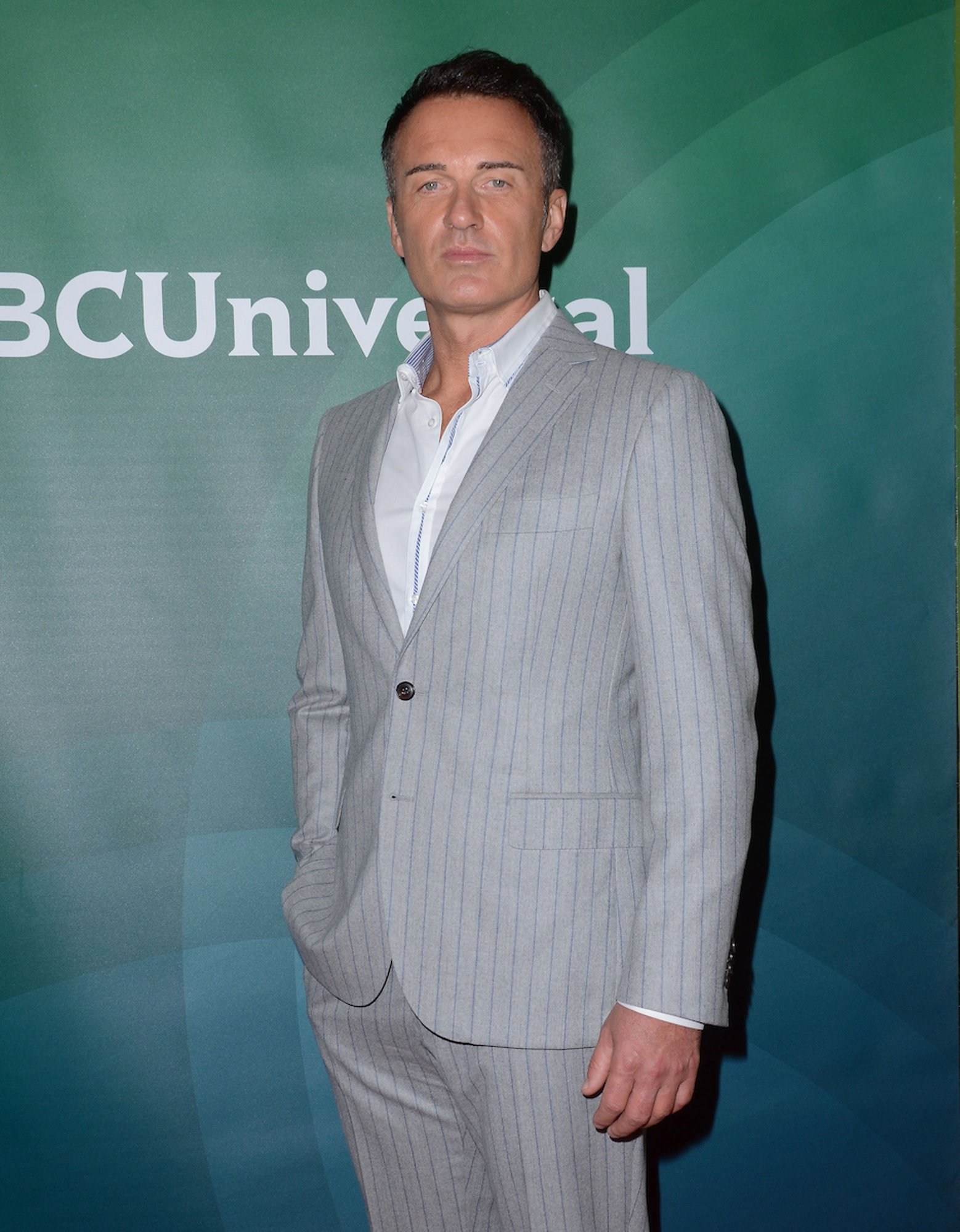 Suri menusarja „Nip/Tuck“ staar Julian McMahon