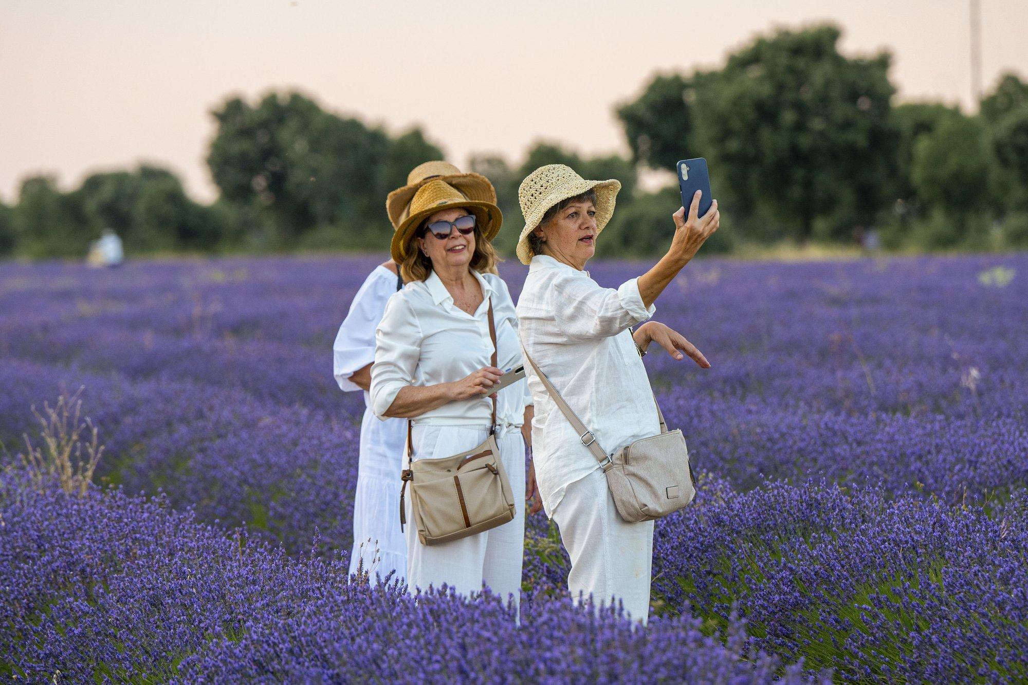 Kust leiab veel turistidest tühje, kuid vaatamisväärseid paikasid