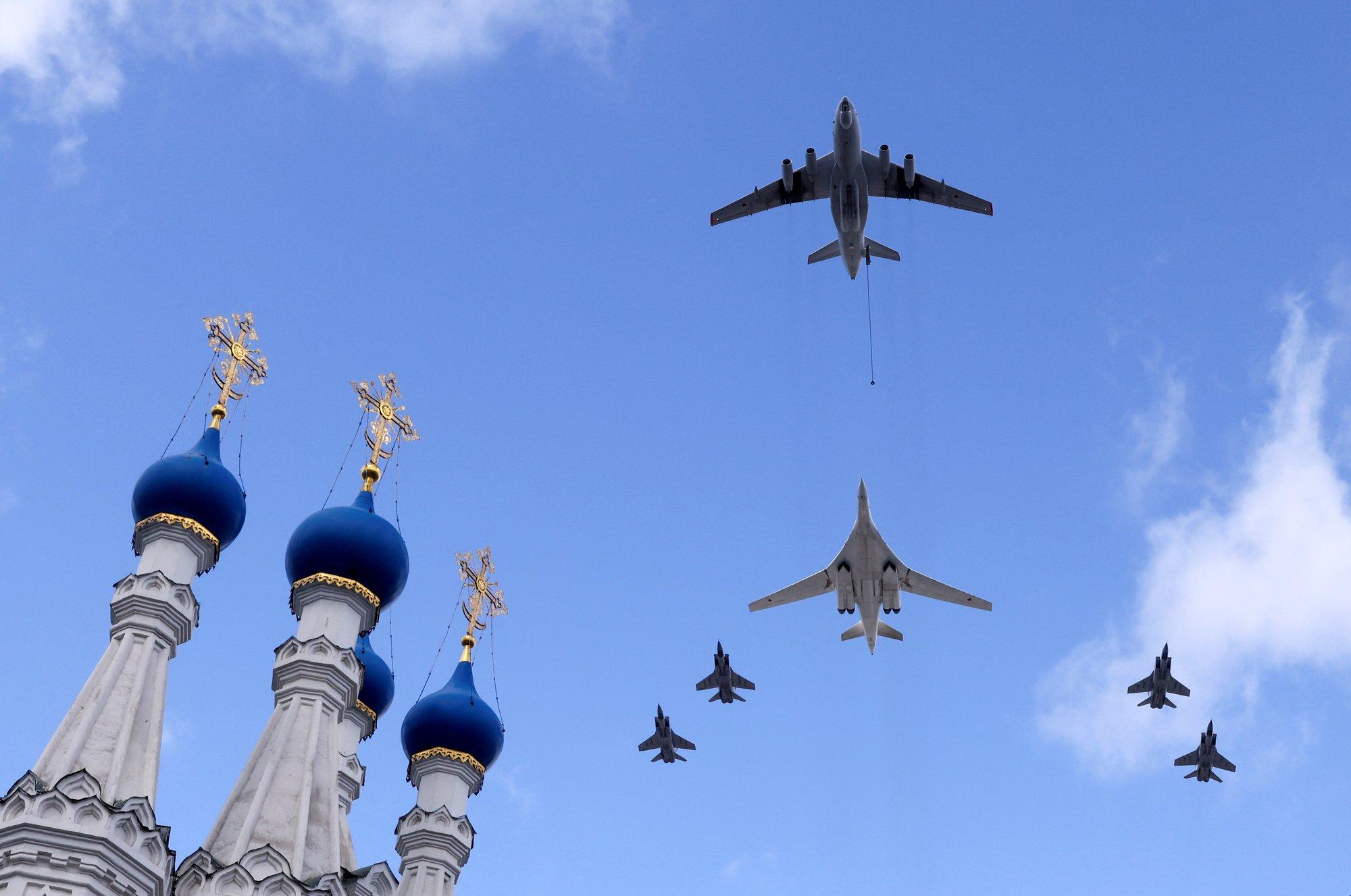 „Seda olnuks kergem hävitada kui teisi.“ Miks ei rünnanud ukrainlased venelaste väärtuslikemat lennukit?