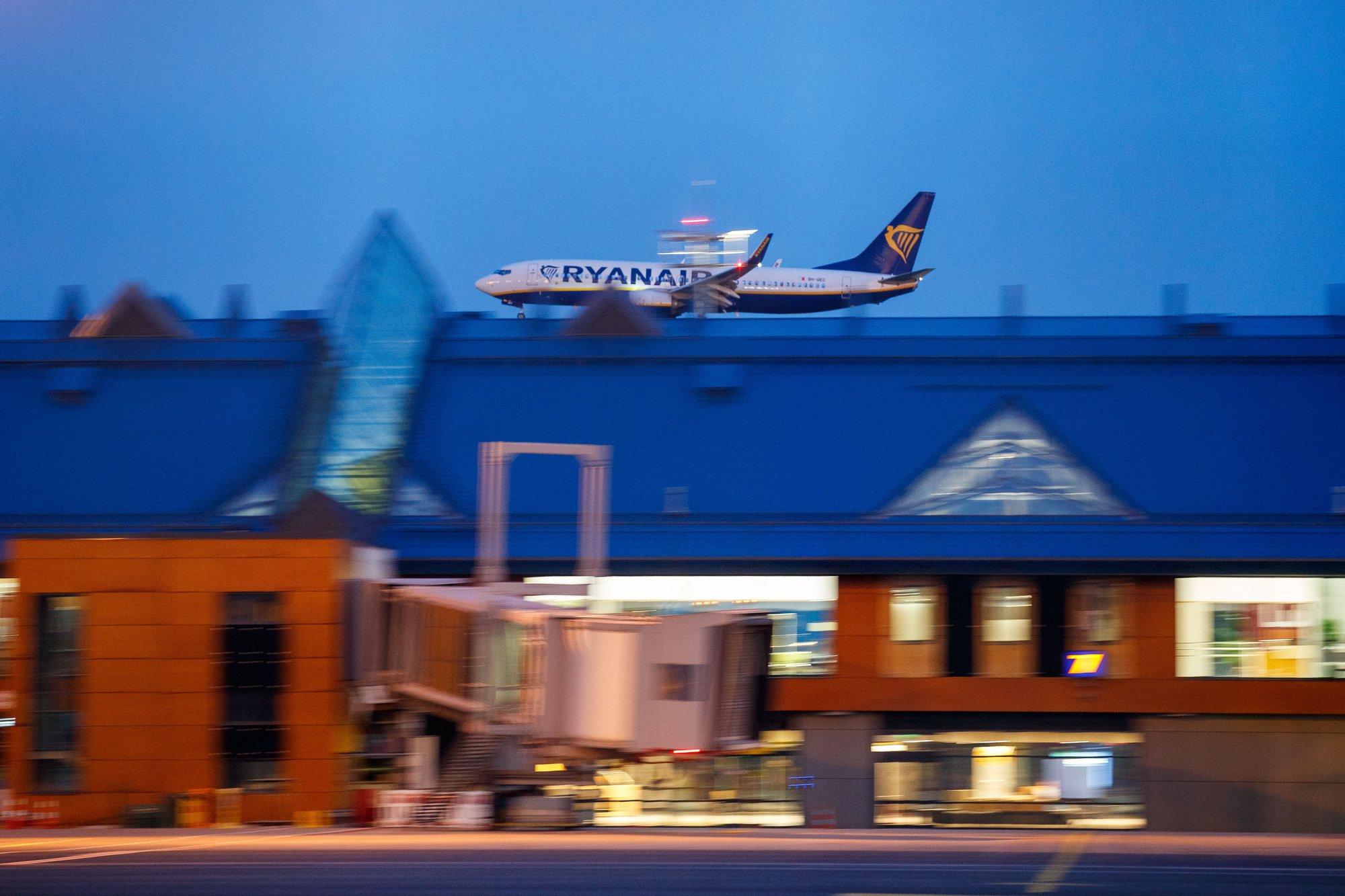 Käsipagasid on ühtlustumas. Ryanair lubab juba lähiajal suurendada tasuta käsipagasi mõõte