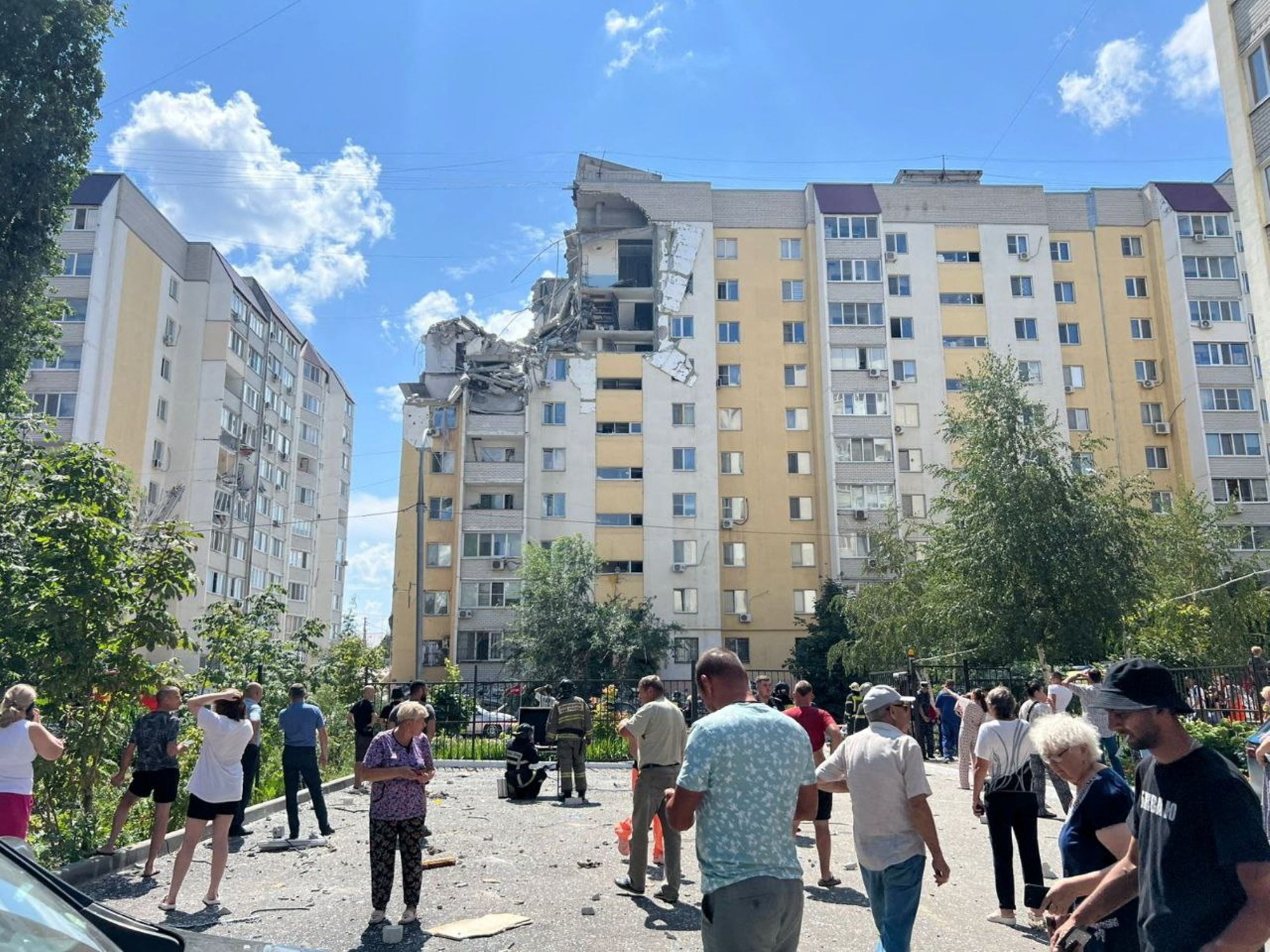 VIDEO | Venemaal Saratovis toimus kortermajas võimas gaasiplahvatus. Hukkus 3 inimest