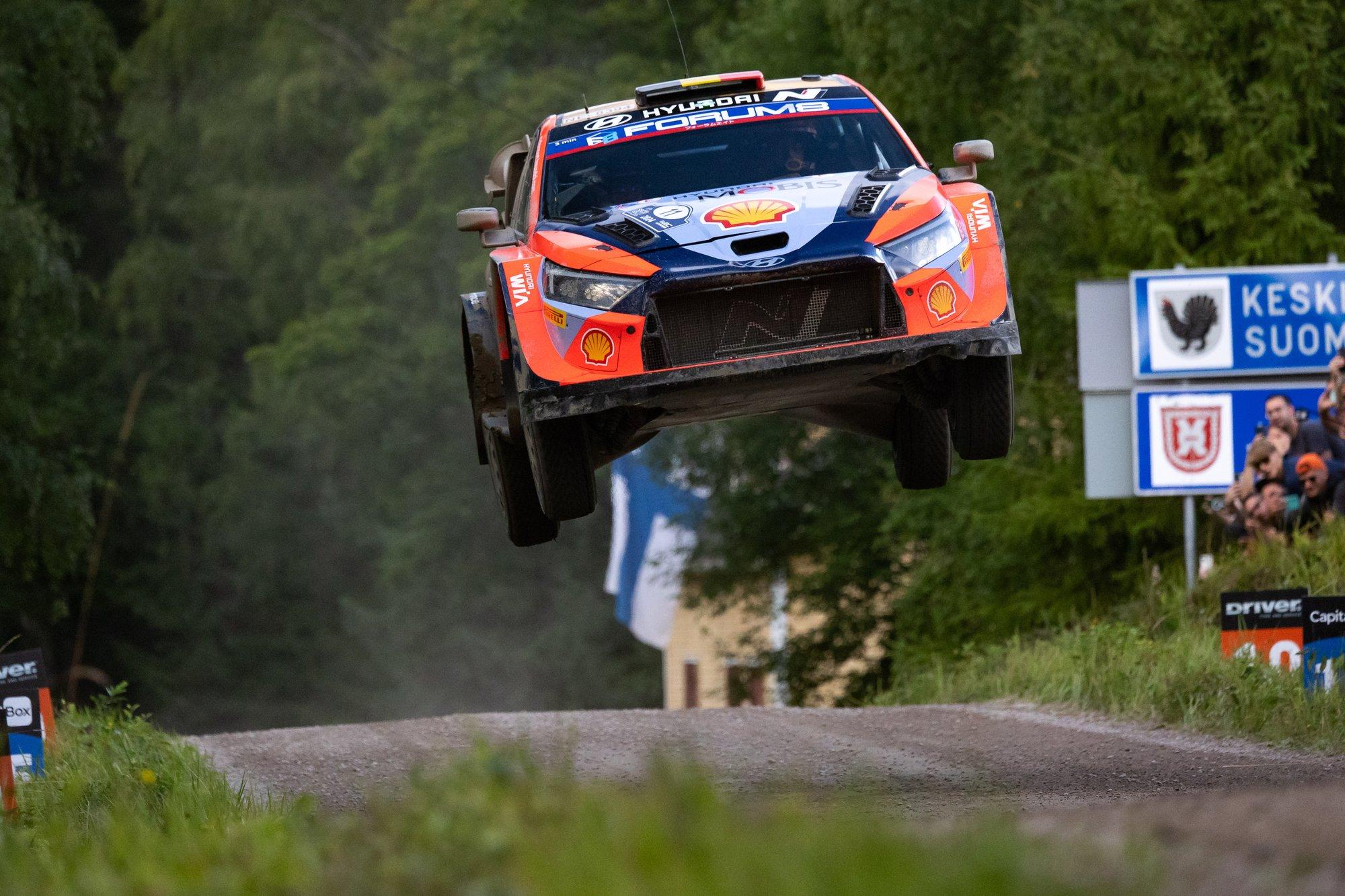 Hyundai Motorsport läheb enesekindlalt Soome rallile – eesmärgiks on jätkata poodiumiseeriat