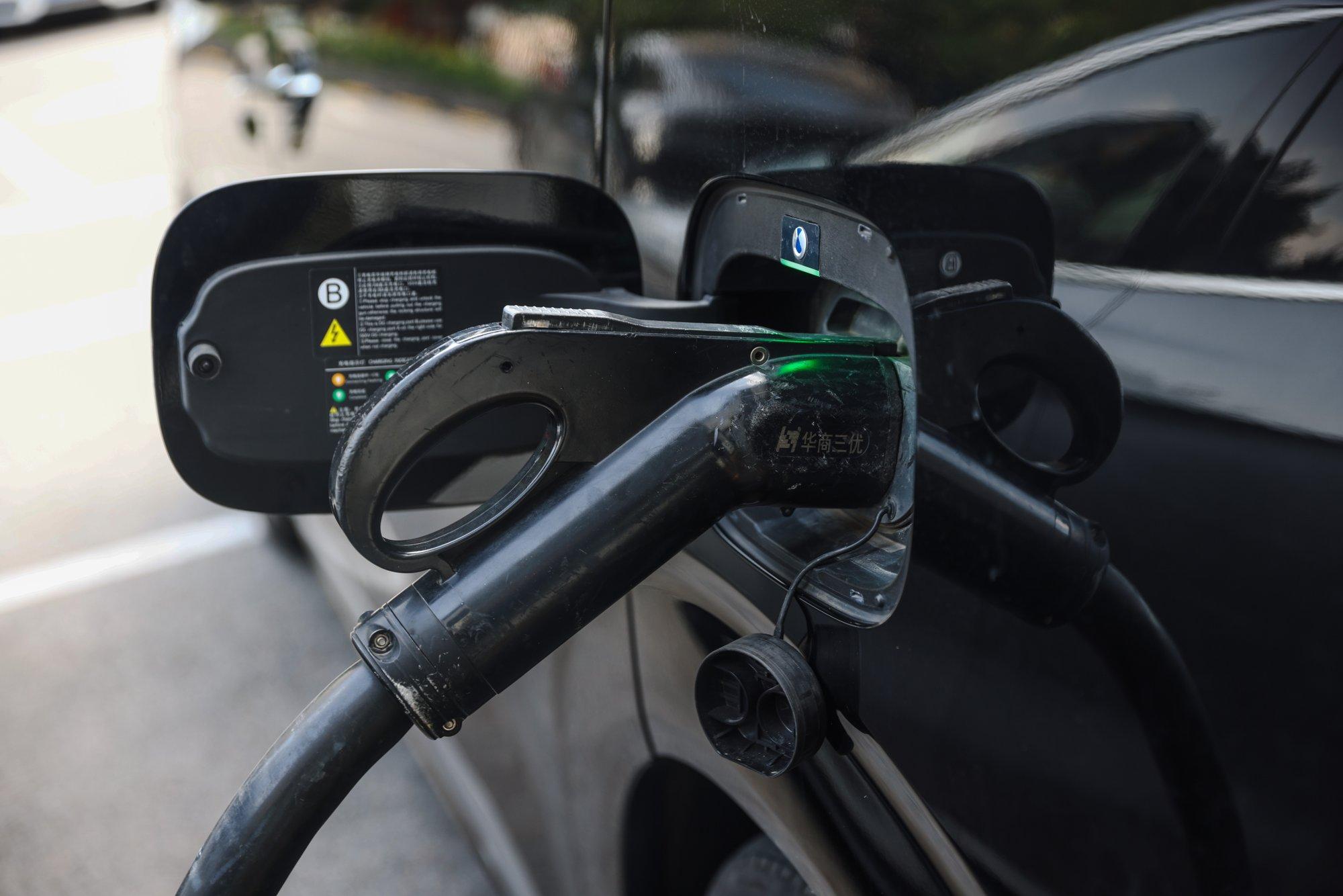 Suured autotootjad tühistavad Ameerika turule kavandatud elektriautode projekte