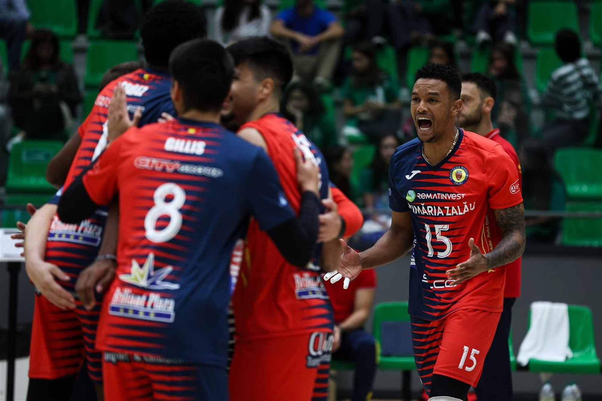 VIDEO | Pärnu võrkpalliklubi täiendas ridu Kuuba diagonaalründajaga