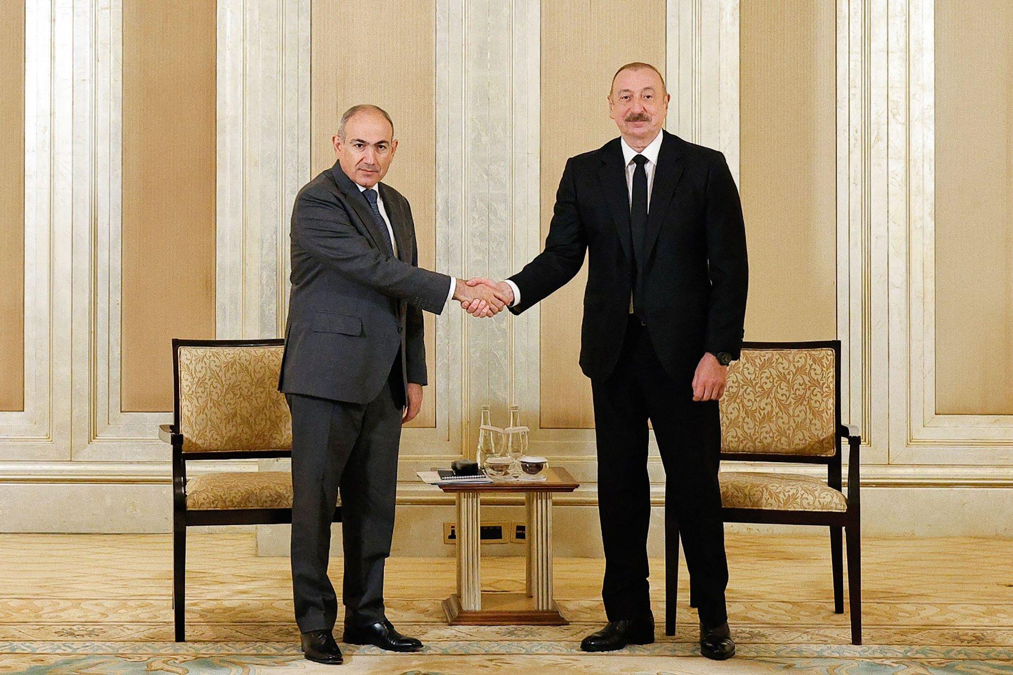 Armeenia ja Aserbaidžaani juhtide läbirääkimistel rahulepingu üle läbimurret ei toimunud