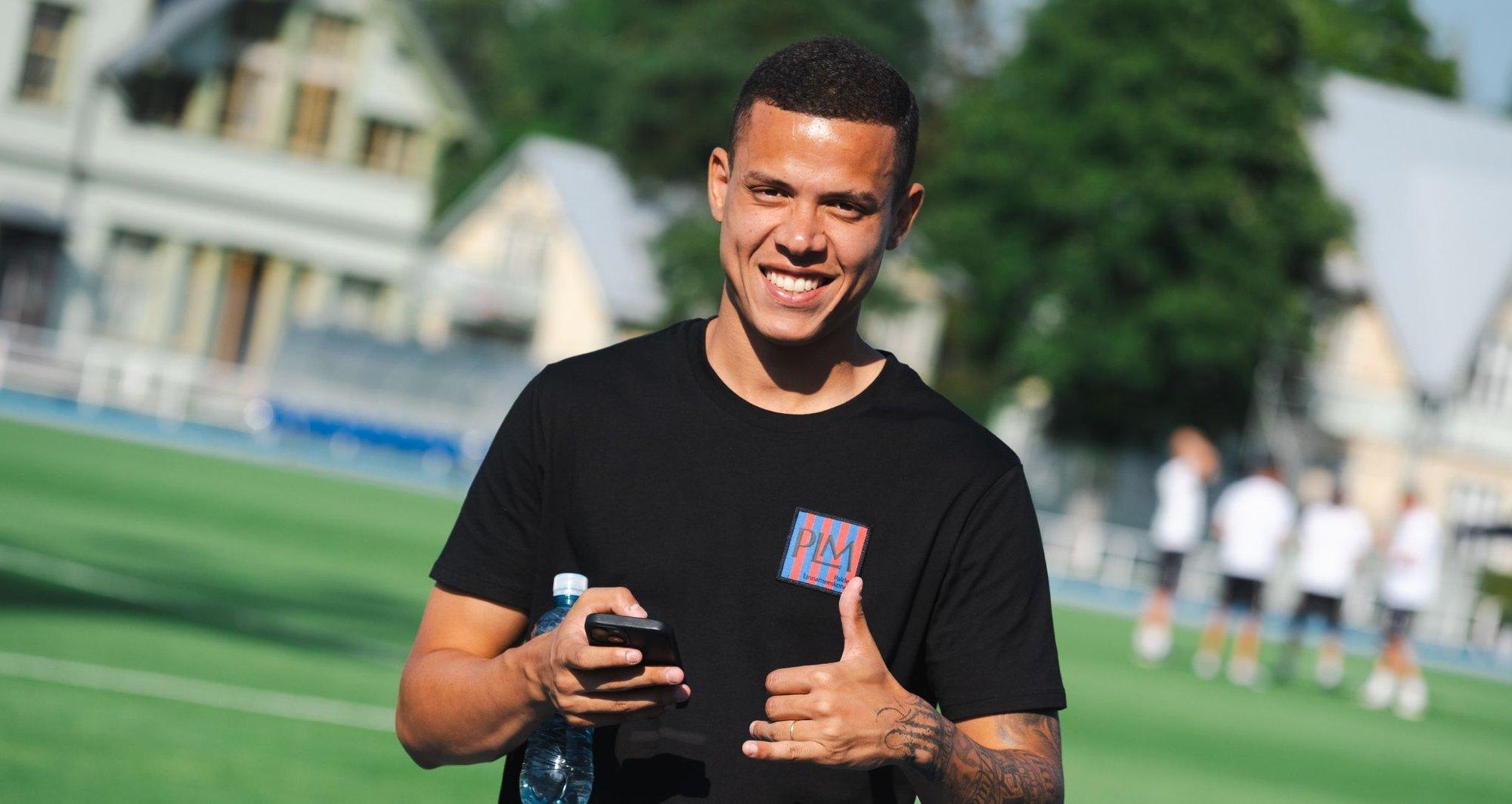 Paide Linnameeskond sõlmis lepingu 23-aastase Brasiilia keskkaitsjaga