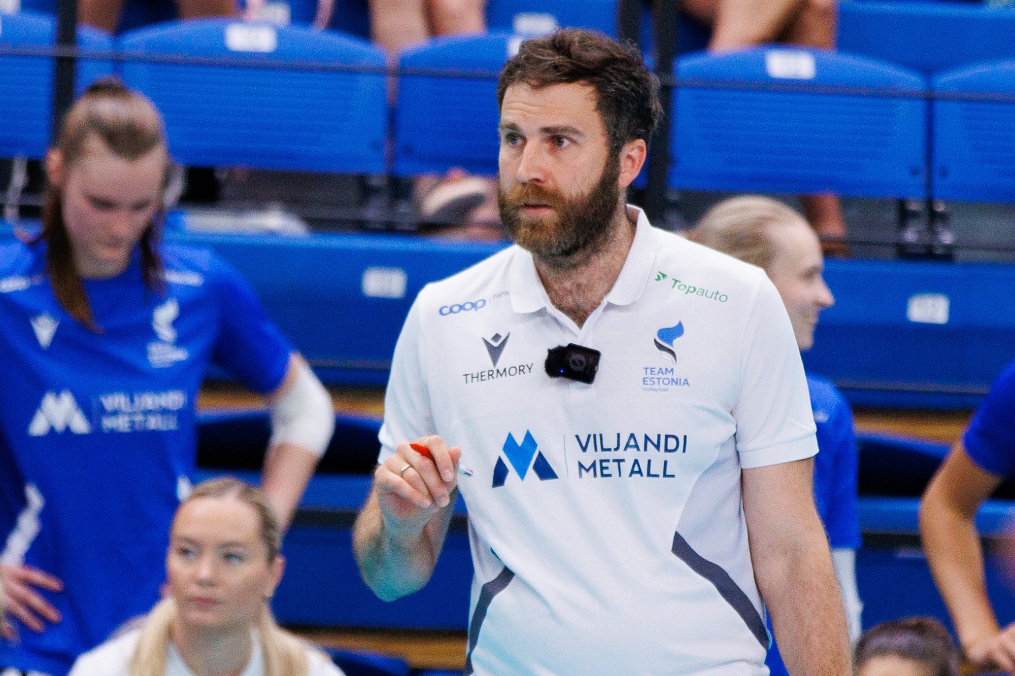 FOTOD | Võrkpallinaiskonna peatreener Toobal: tahaks ükskord võitu ka kätte saada, see hakkab sööma juba