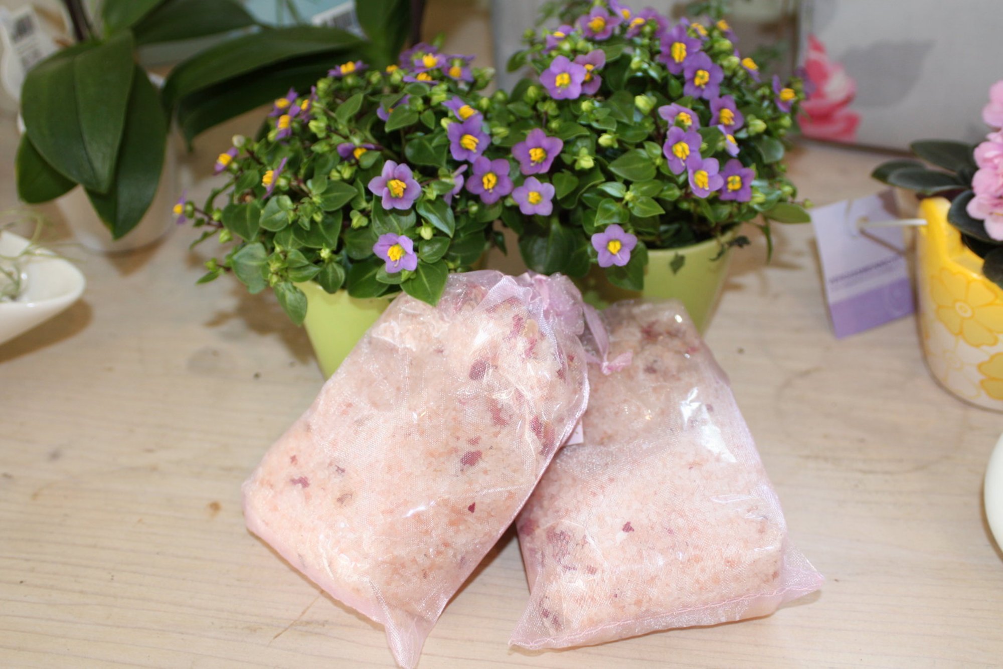 Valmista talveks kuivatatud taimedega vannisoola või lõhnasegusid