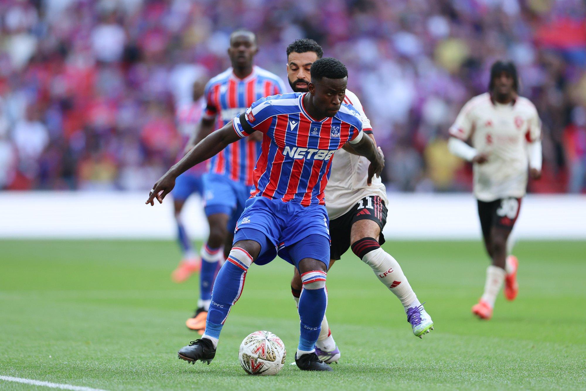 Liverpool asus jahtima Inglismaa koondise keskkaitsjat Marc Guehit