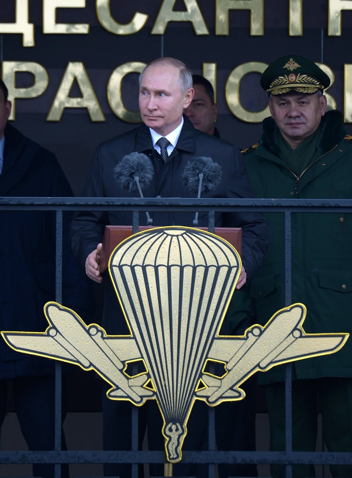 Roberts Rasums: Pihkva absurdne uhkus oma dessantnike üle. Iga venelane peab tunnistama, et on eksinud