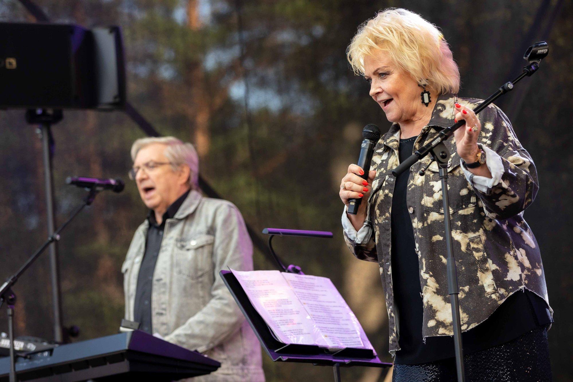 FOTOD | Vägev suveõhtune pidu! Kloogaranna Summerfest tõi lavale Anne Veski, Hundi, Shanoni ja Terminaatori