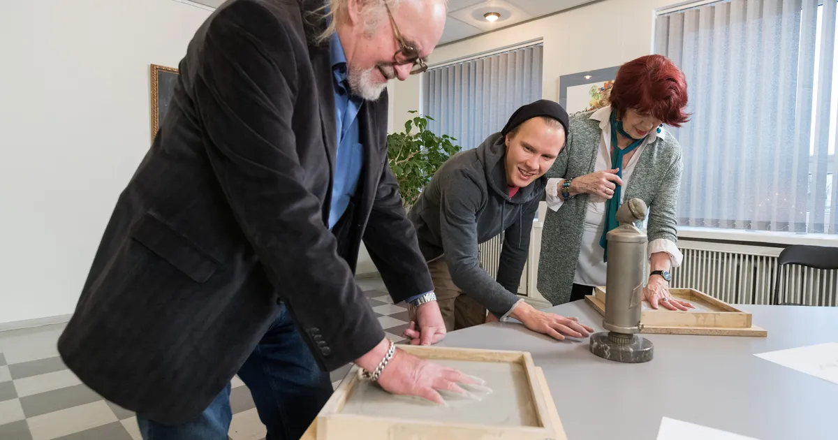 Suri kauaaegne ajakirjanik Tõnis Erilaid