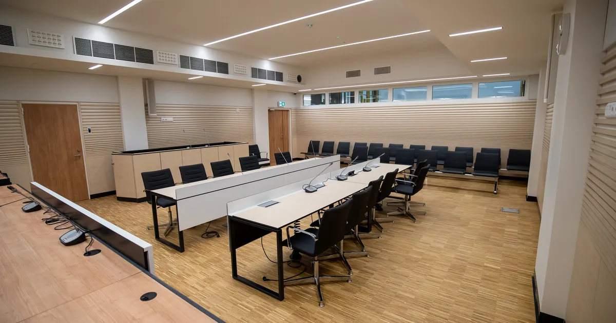 Lasnamäe korteris kanepitaimi kasvatanud noormees jäi kohtusaalis tagasihoidlikuks