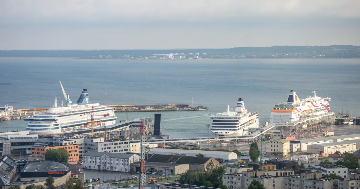 GRAAFIK ⟩ Turistide arv kasvas juunis