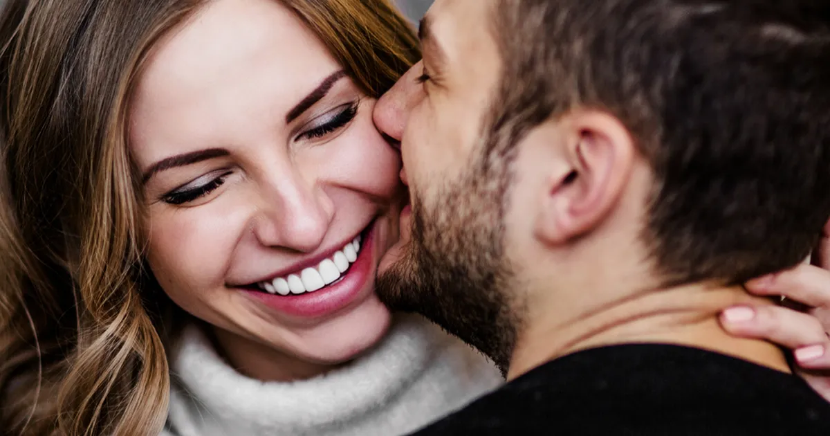 NAISTE KOGEMUSED ⟩ «Ma vaatasin teda umbusklikult – kas keegi on haigeks jäänud?» Tuleb välja, et Eesti mehed on tõelised romantikud