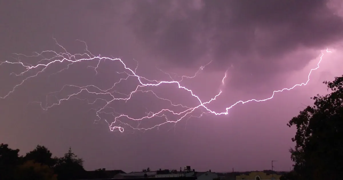 INTERAKTIIVNE ÄIKESEKAART ⟩ Vaata reaalajas äikese liikumist