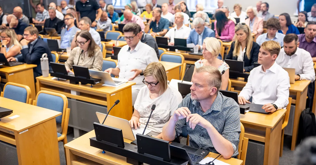 Tallinna linnavolikogu võttis vastu teise lisaeelarve, endiste linnapeade toetuste süsteem muutub