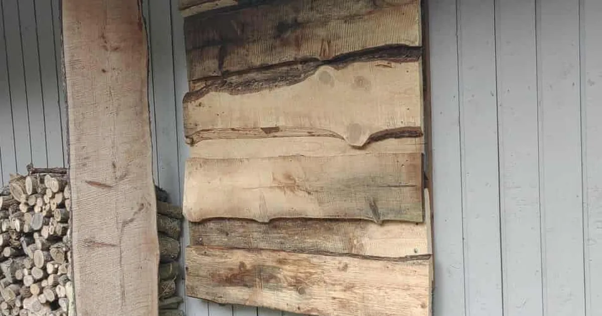 «KAUA NAD LÕHUVAD?» ⟩ Suvemajal tuli aknad laudadega kinni lüüa, et vargaid eemale peletada