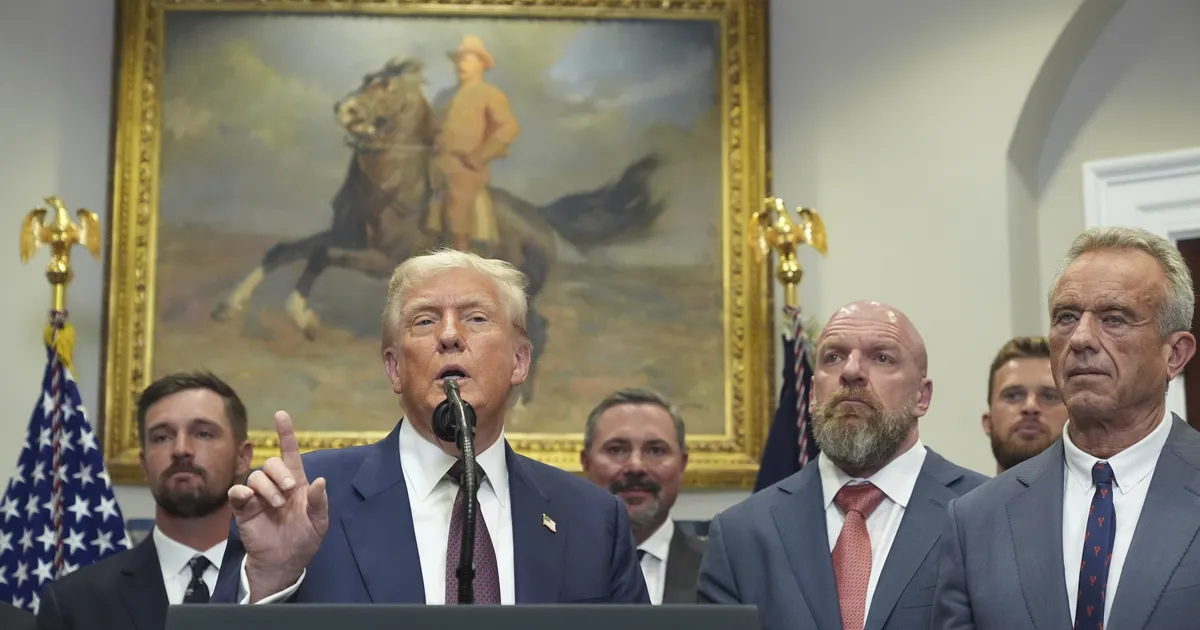 Smithsoniani ajaloomuuseum eemaldas viited Trumpi tagandamissüüdistustele