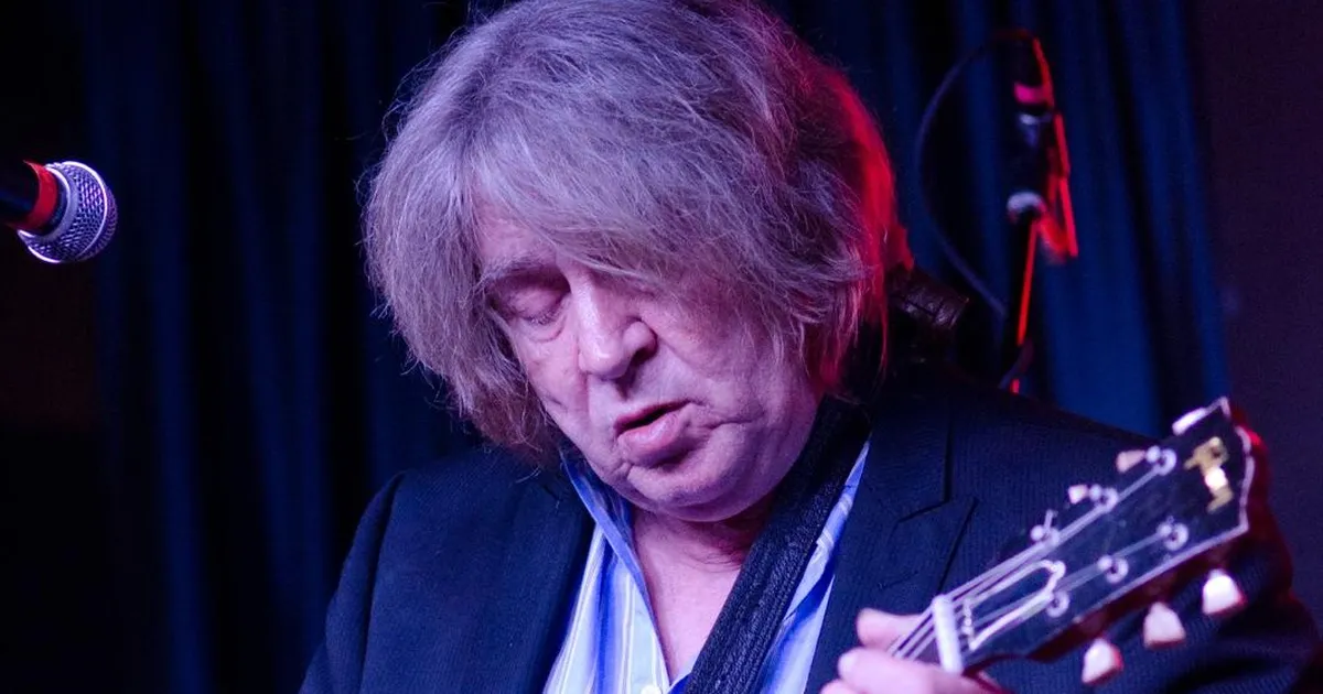 Rolling Stones'i endine liige süüdistab Metropolitani kunstimuuseumit varguses: ma ei tea, kust nad minu kitarri said!