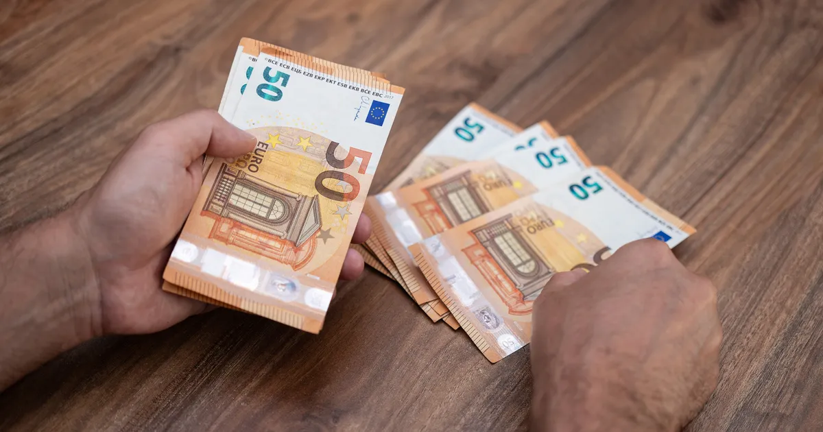 Ööbimine telkides, sportlikud mängud või väljasõit Virumaale. Kuidas peavad riigiasutused suvepäevi?