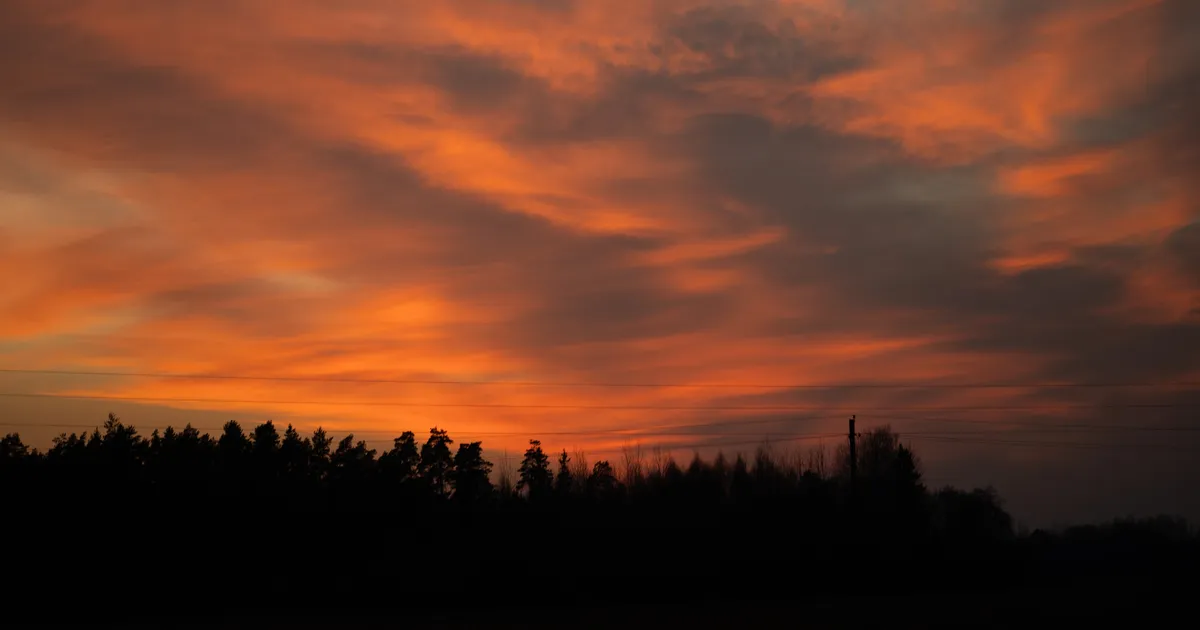 «PUTINI TÕRVIK»? ⟩ Soomlane nägi Vene piiri juures kummalist oranži kuma