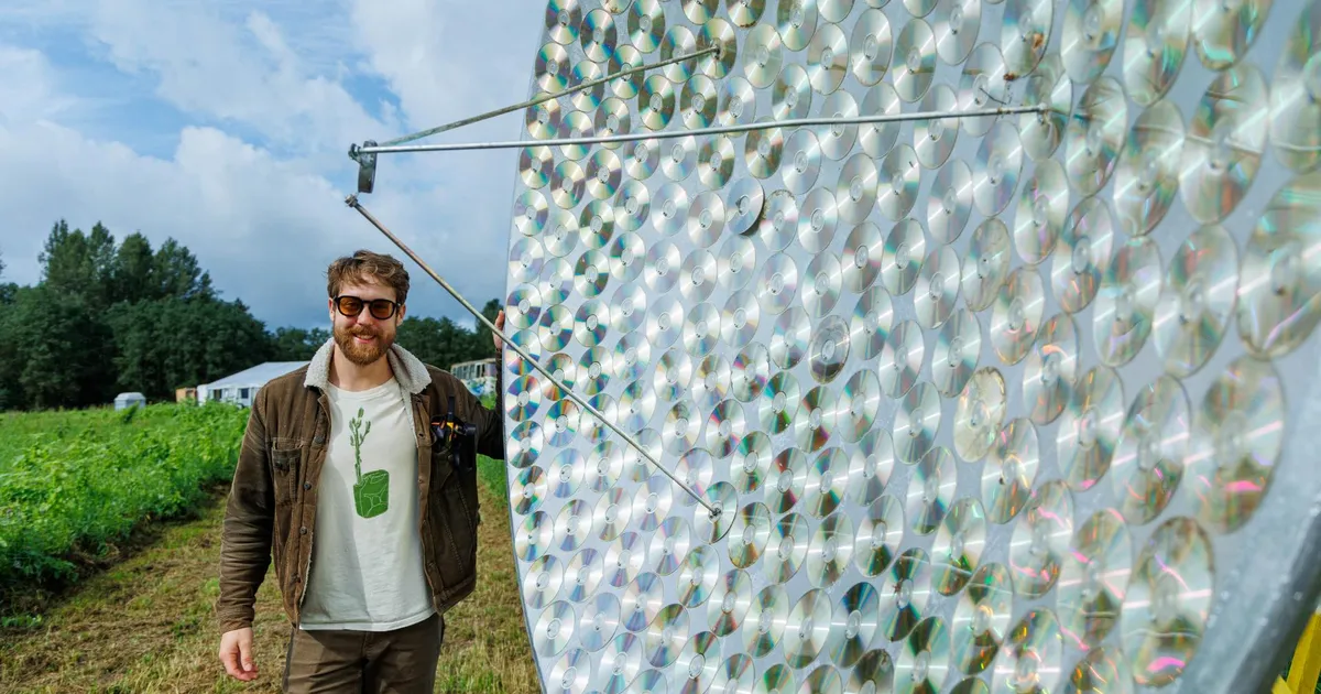 VIDEOLUGU ⟩ «Tuleb lõpetada tipus.» Eriline Võrumaa festival kõmistab viimast korda